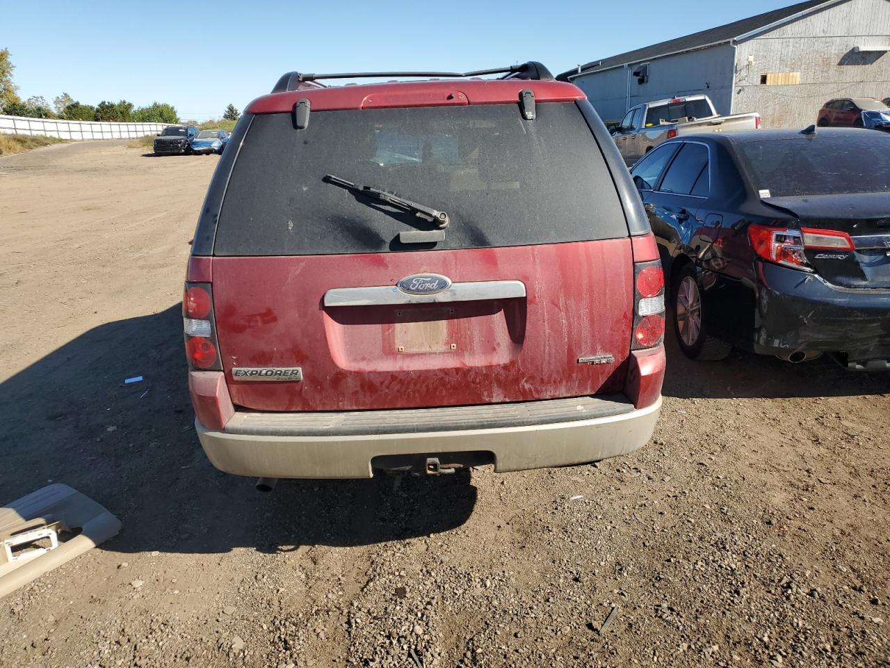 2007 Ford Explorer Eddie Bauer VIN: 1FMEU74E27UB62302 Lot: 86333605