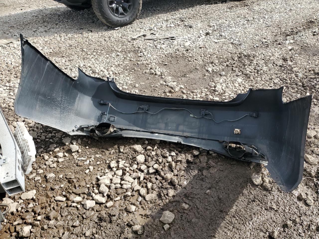 2011 Lexus Ls 460L VIN: JTHDL1EF6B5003551 Lot: 81645405