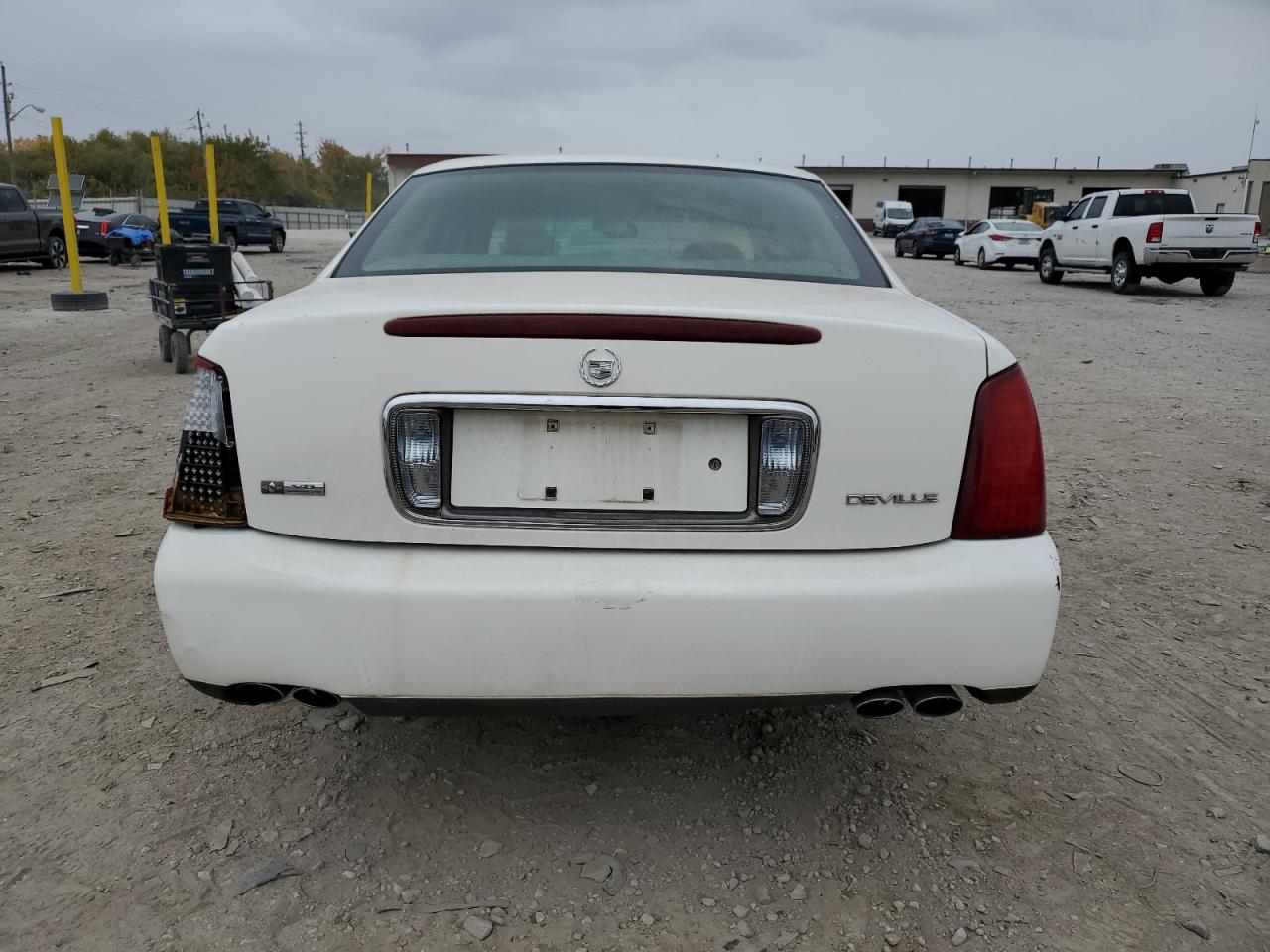 2004 Cadillac Deville VIN: 1G6KD54Y84U117305 Lot: 90316565