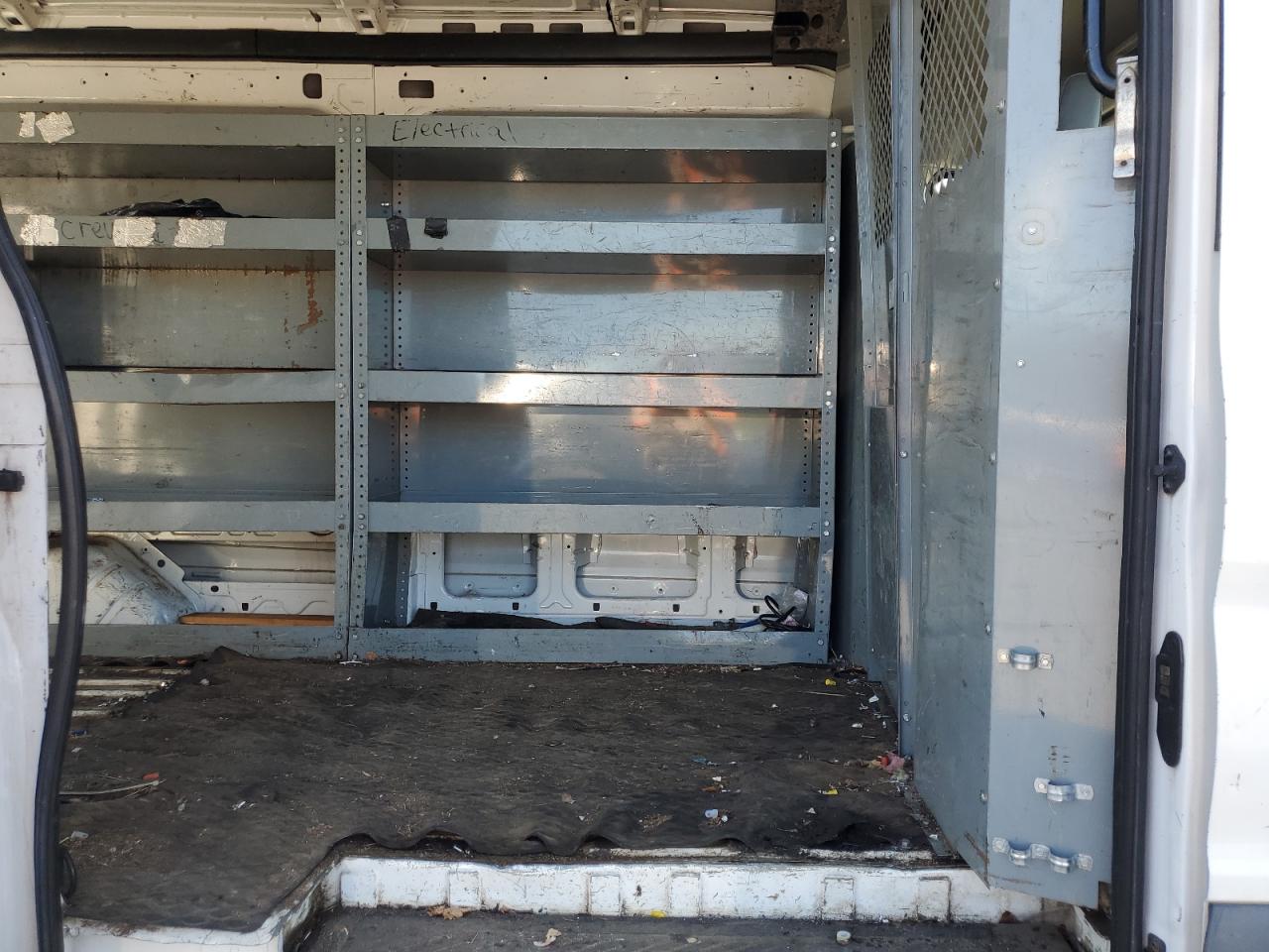 2018 Ford Transit T-250 VIN: 1FTYR2CM4JKA85644 Lot: 80122755