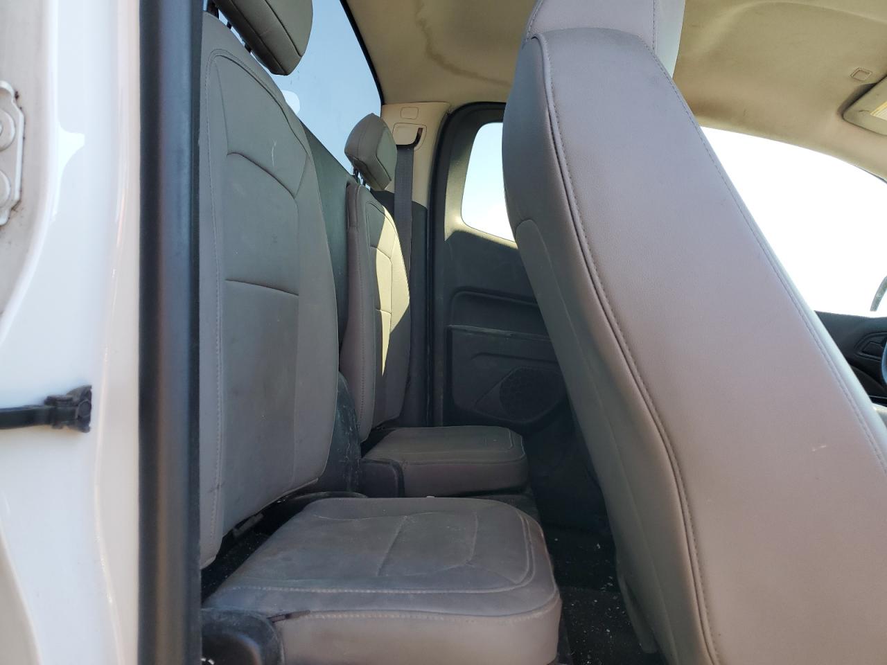 2015 Chevrolet Colorado VIN: 1GCHSAEAXF1211598 Lot: 84583505