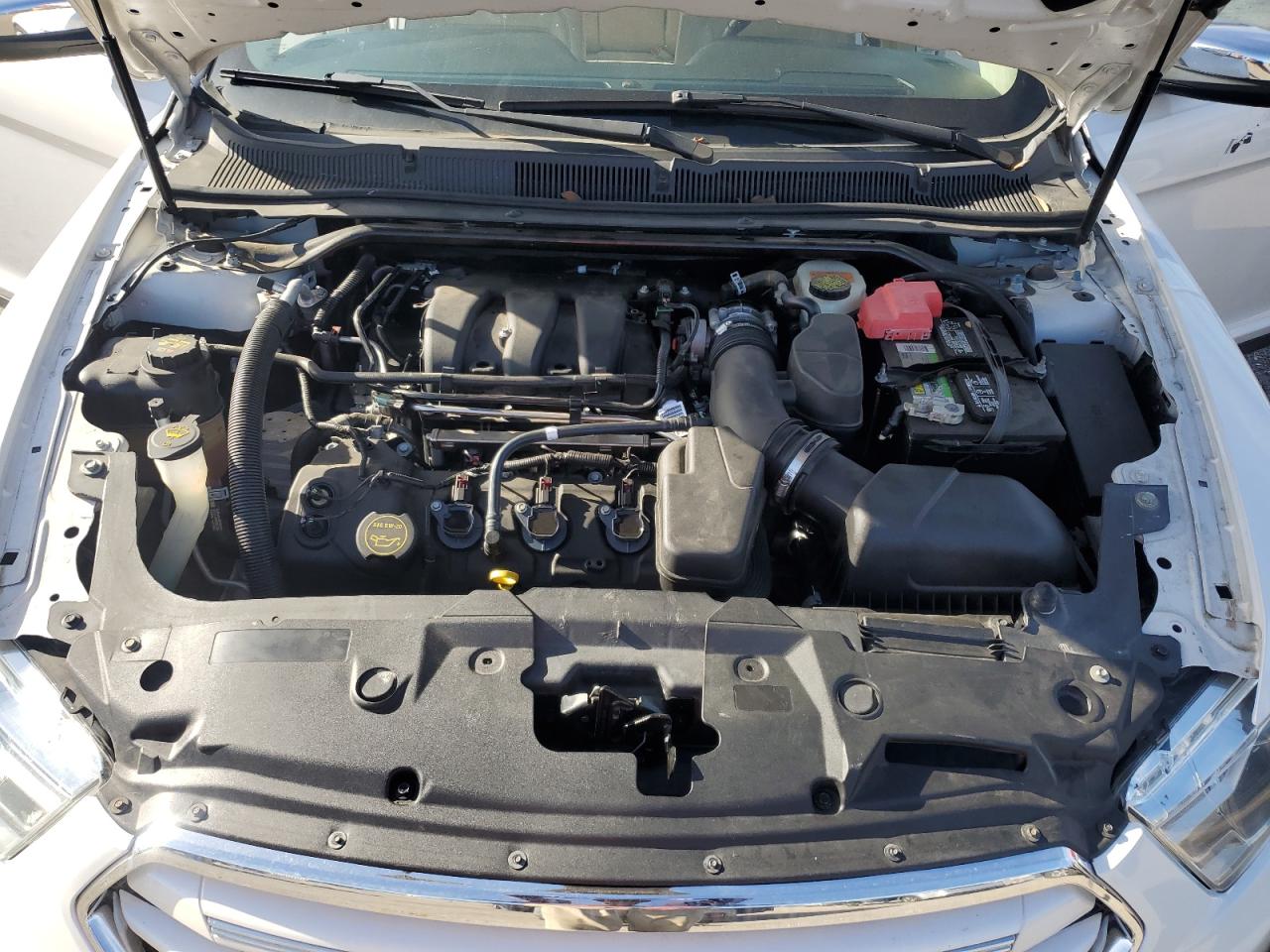 2016 Ford Taurus Limited VIN: 1FAHP2F8XGG110892 Lot: 82185395