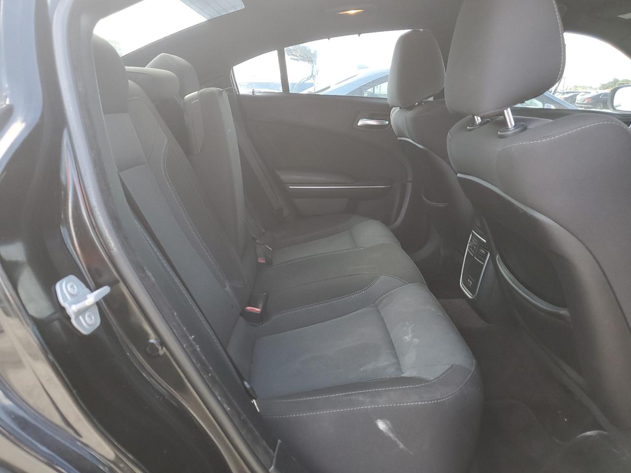 2017 Dodge Charger Sxt VIN: 2C3CDXHG7HH563053 Lot: 90877595