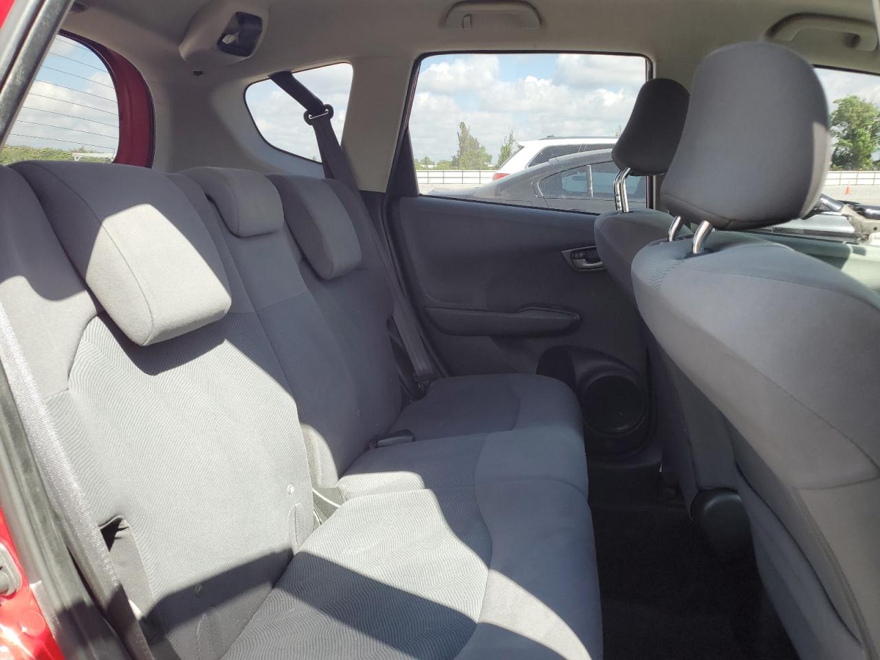 2012 Honda Fit VIN: JHMGE8H33CC009709 Lot: 81964175