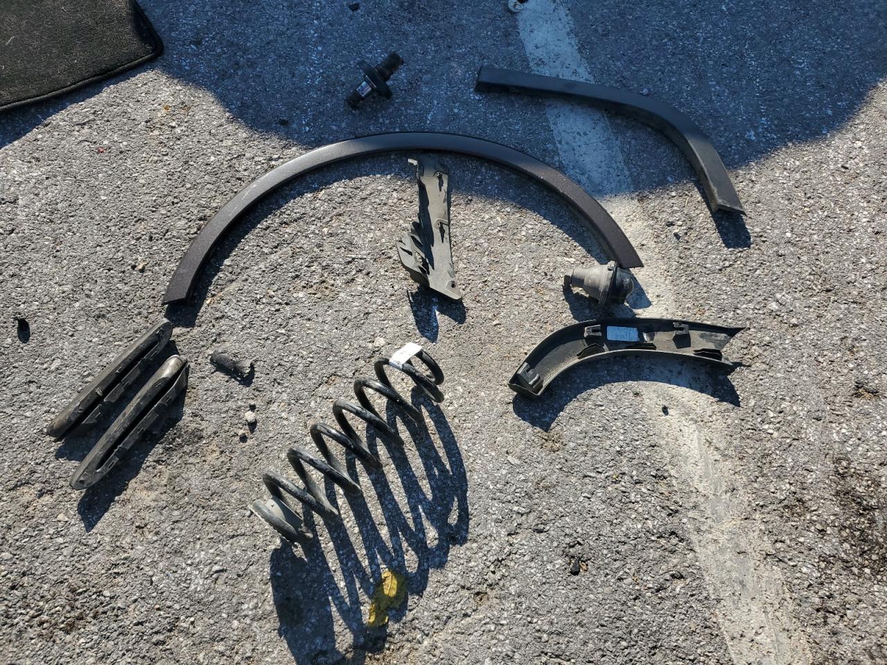 2022 Jeep Cherokee Limited VIN: 1C4PJMDX9ND553126 Lot: 90707125