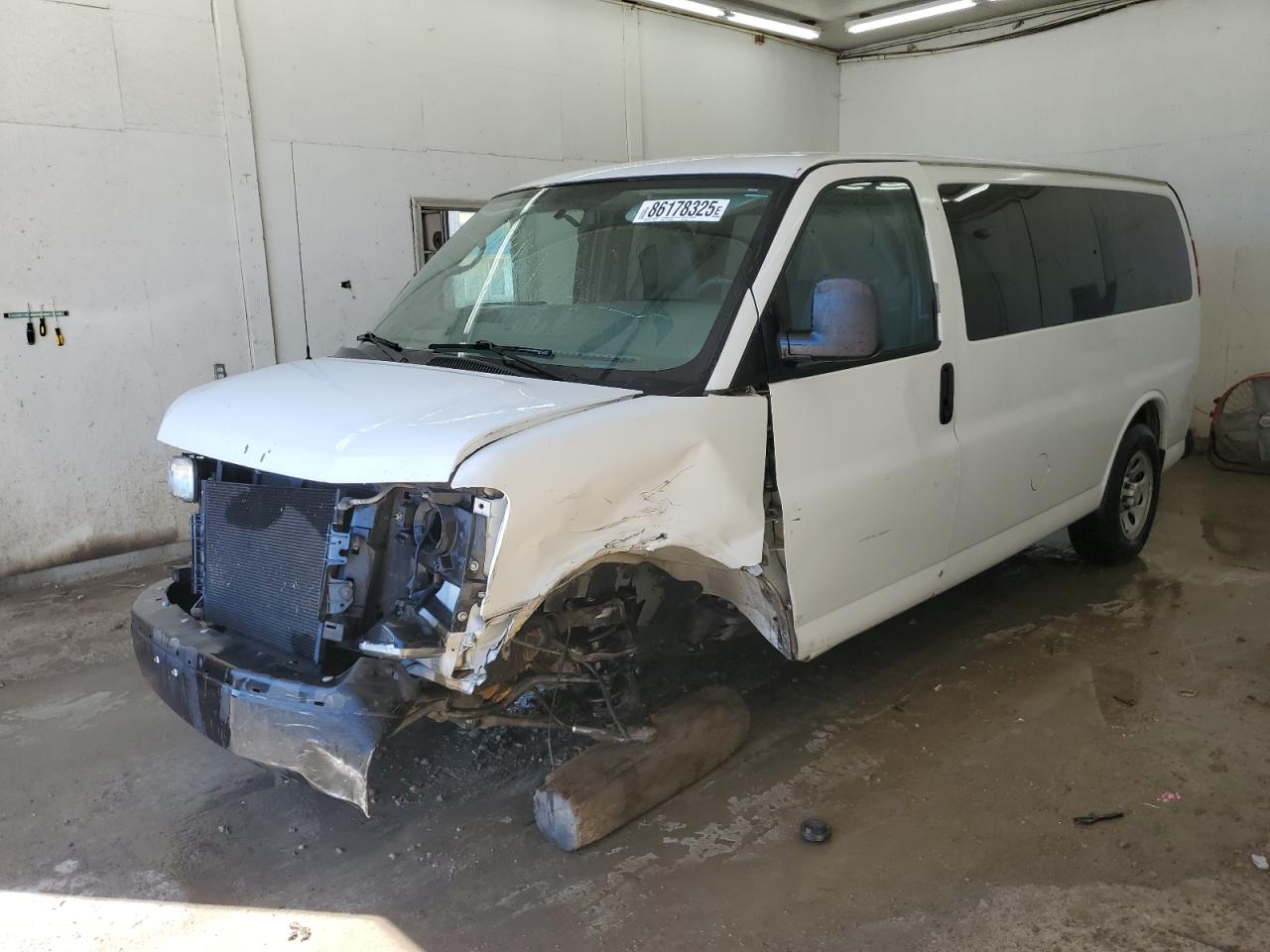 2012 Chevrolet Express G1500 Ls