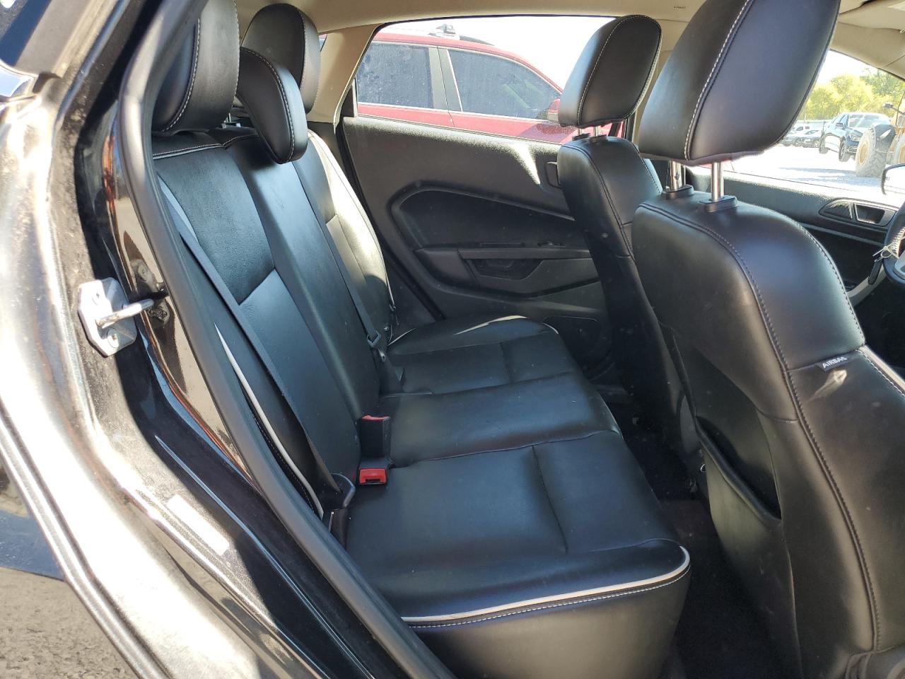 2011 Ford Fiesta Ses VIN: 3FADP4FJ5BM202696 Lot: 82304415