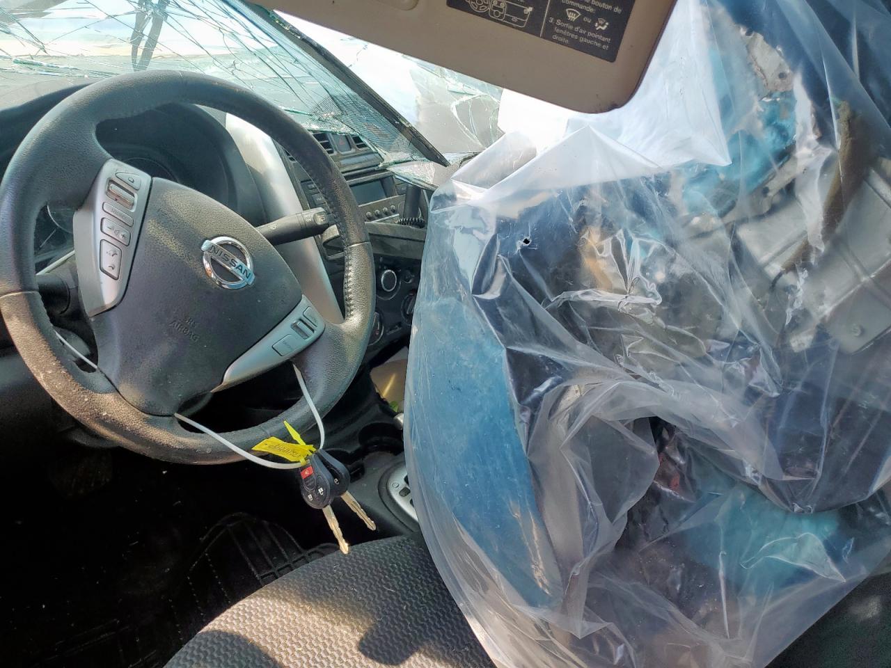 2015 Nissan Versa Note S VIN: 3N1CE2CP0FL388140 Lot: 81591125