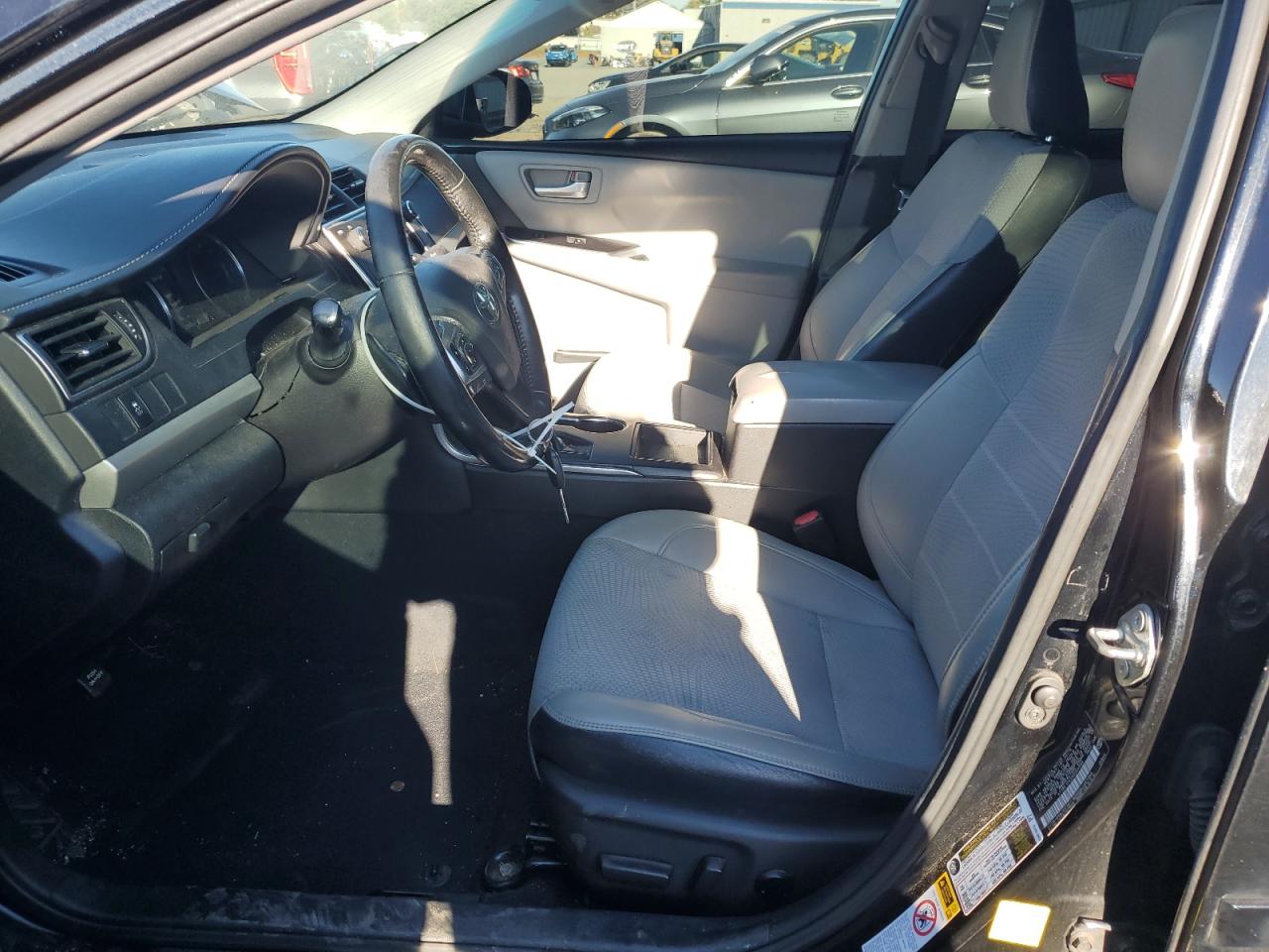 2016 Toyota Camry Le VIN: 4T1BF1FK2GU204593 Lot: 84817595