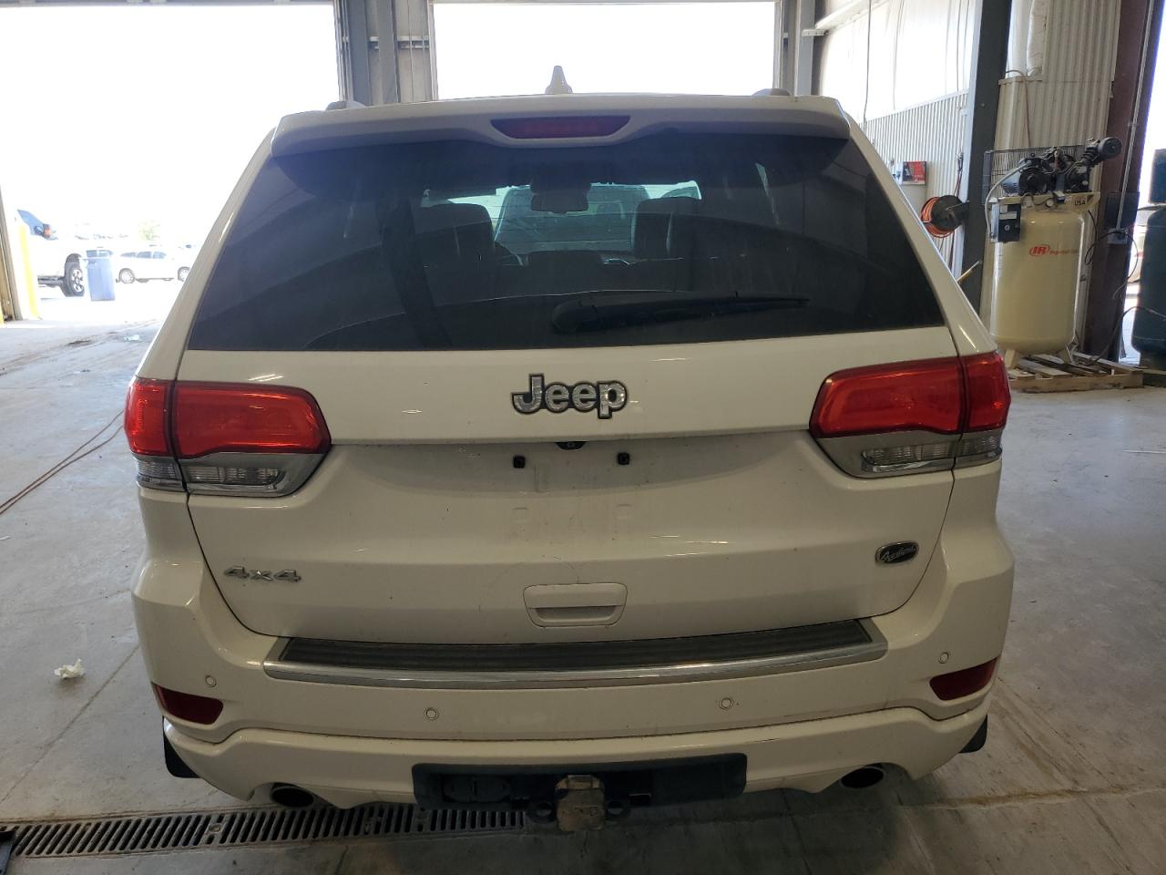 2014 Jeep Grand Cherokee Overland VIN: 1C4RJFCG6EC359388 Lot: 85669855