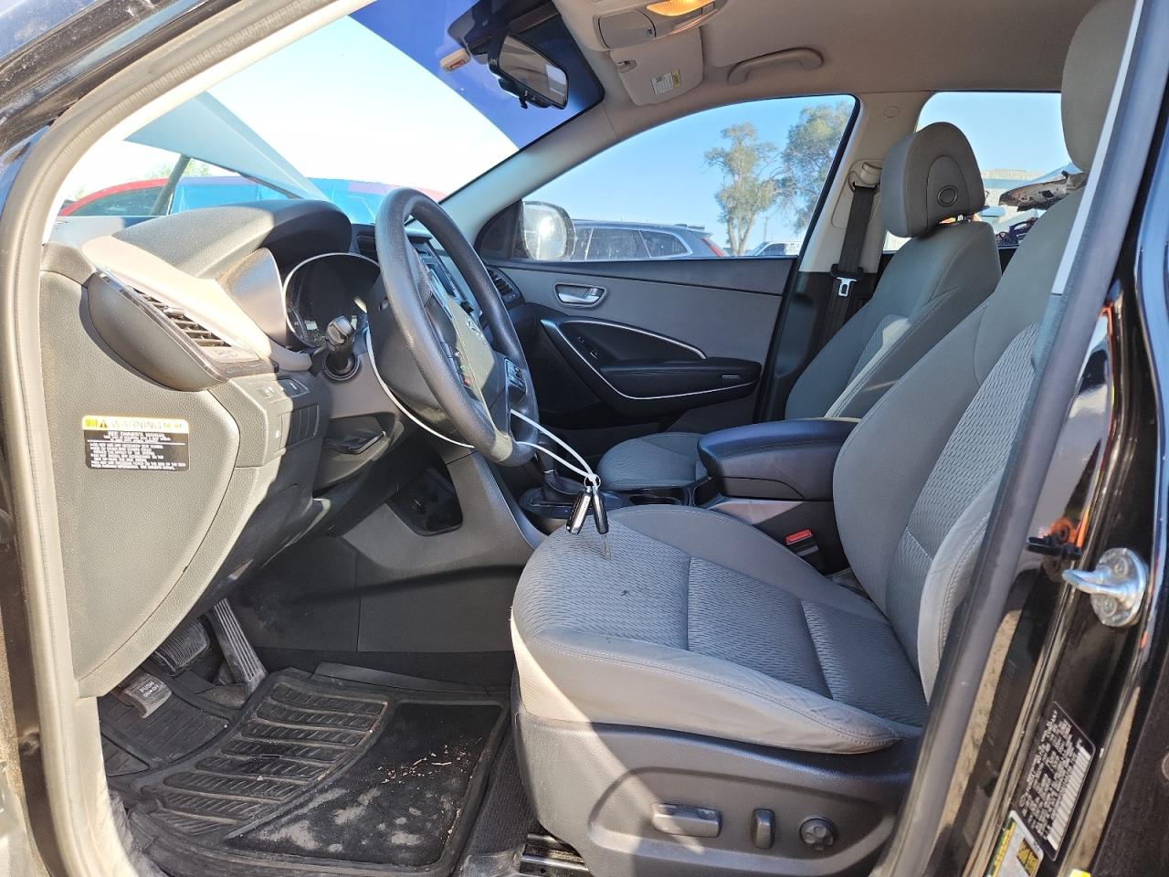 2016 Hyundai Santa Fe Se VIN: KM8SM4HF0GU144238 Lot: 85649615