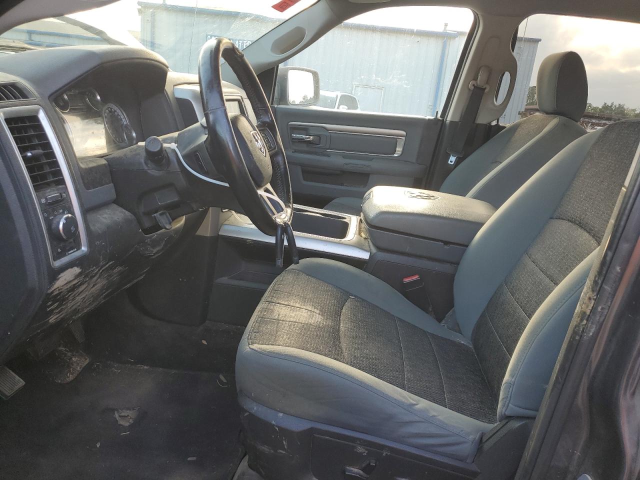 2017 Ram 1500 Slt VIN: 1C6RR7LT1HS815195 Lot: 90373345