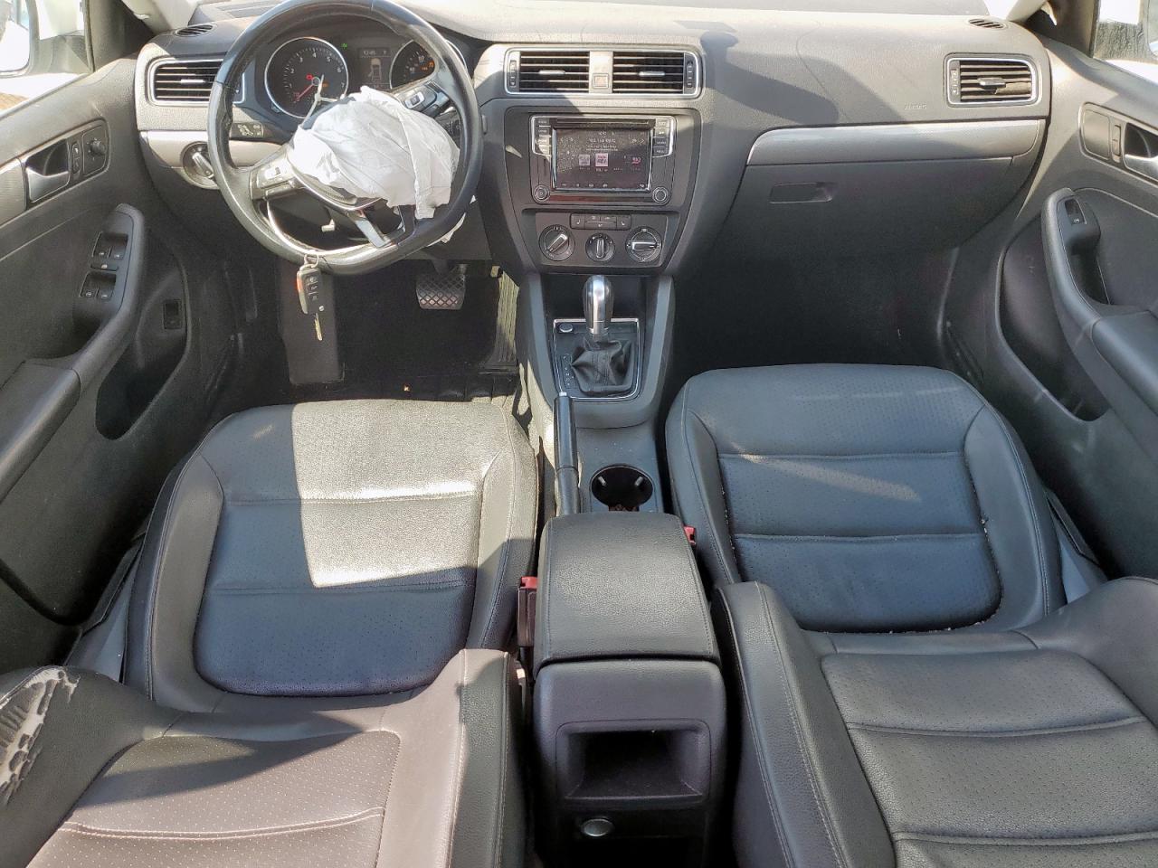 2018 Volkswagen Jetta Se VIN: 3VWDB7AJ4JM260599 Lot: 85779765