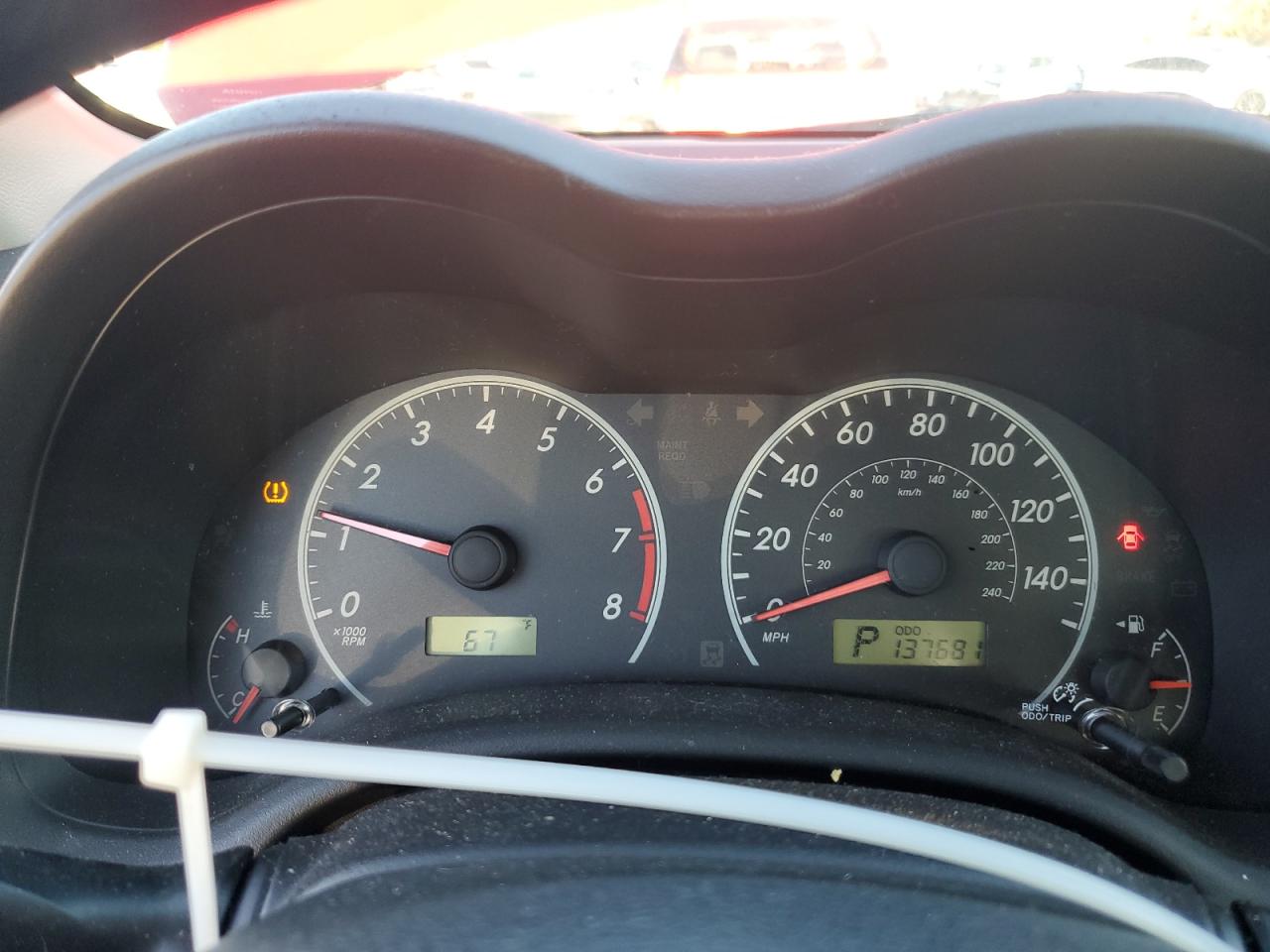 2011 Toyota Corolla Base VIN: JTDBU4EE5BJ102819 Lot: 82288485