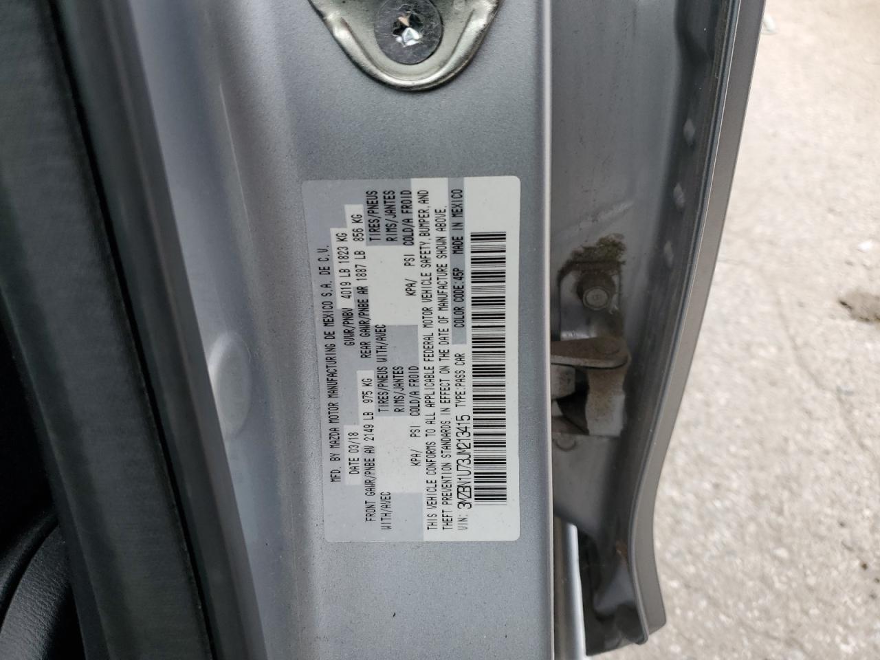 2018 Mazda 3 Sport VIN: 3MZBN1U73JM213415 Lot: 90297095