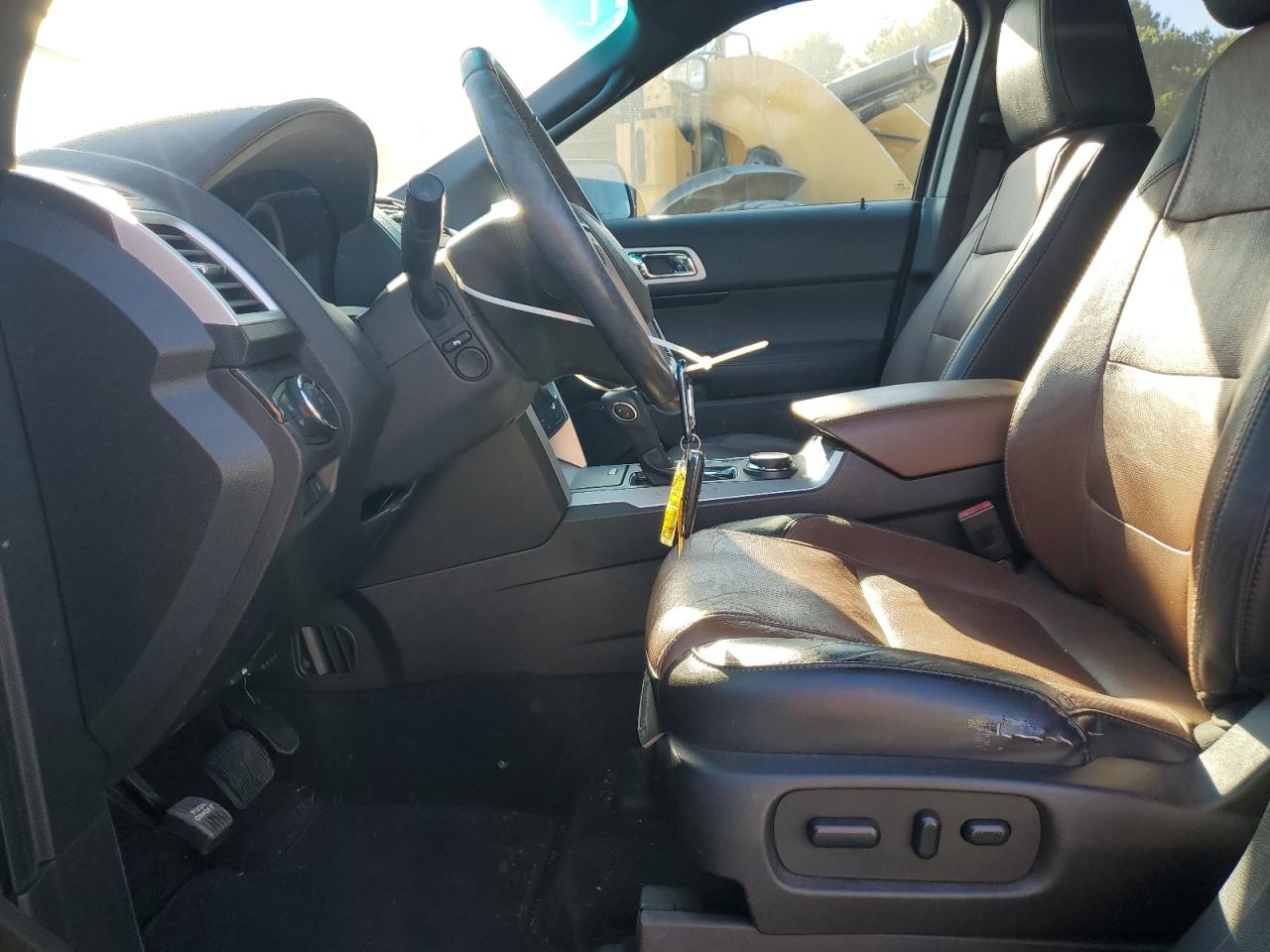 2015 Ford Explorer Limited VIN: 1FM5K8F84FGC32317 Lot: 85541585