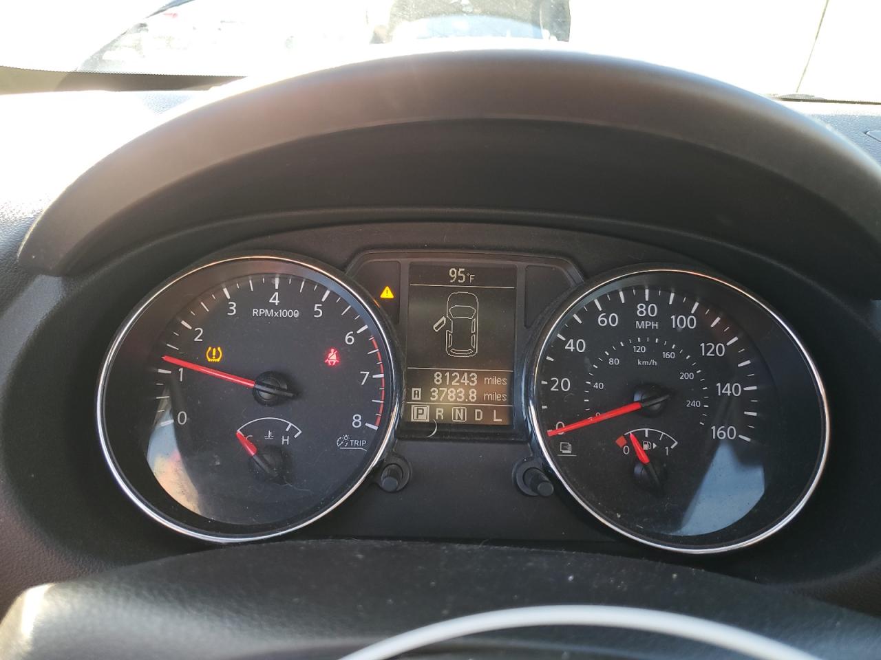 2015 Nissan Rogue Select S VIN: JN8AS5MT0FW655883 Lot: 85845985