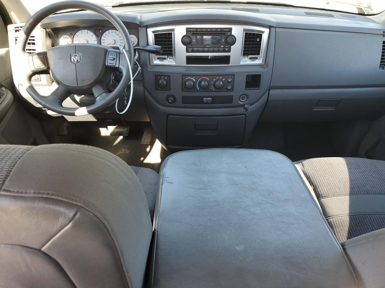 2008 Dodge Ram 1500 St VIN: 1D7HU18258S524172 Lot: 82213075