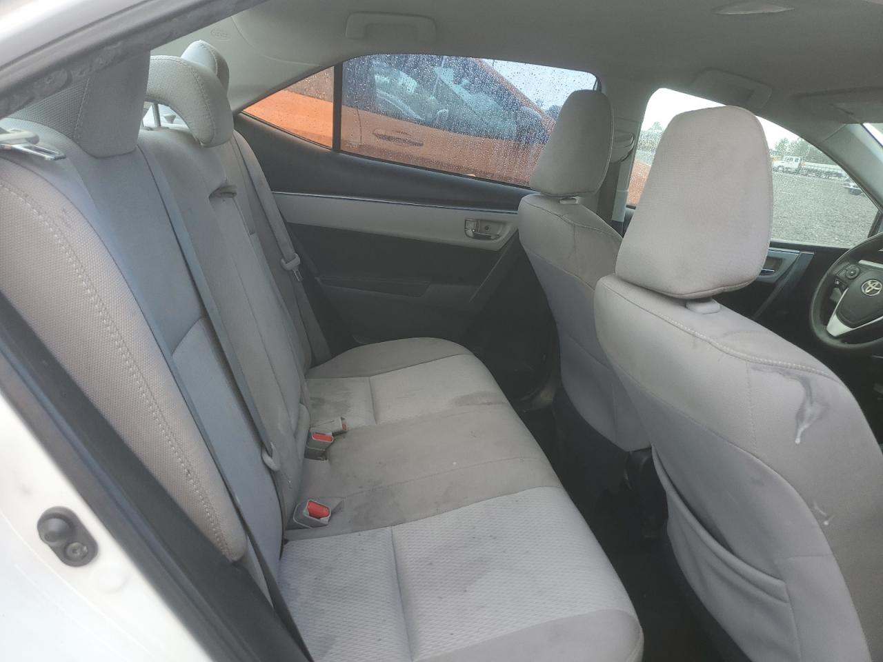 2016 Toyota Corolla L VIN: 2T1BURHE4GC558354 Lot: 81983845