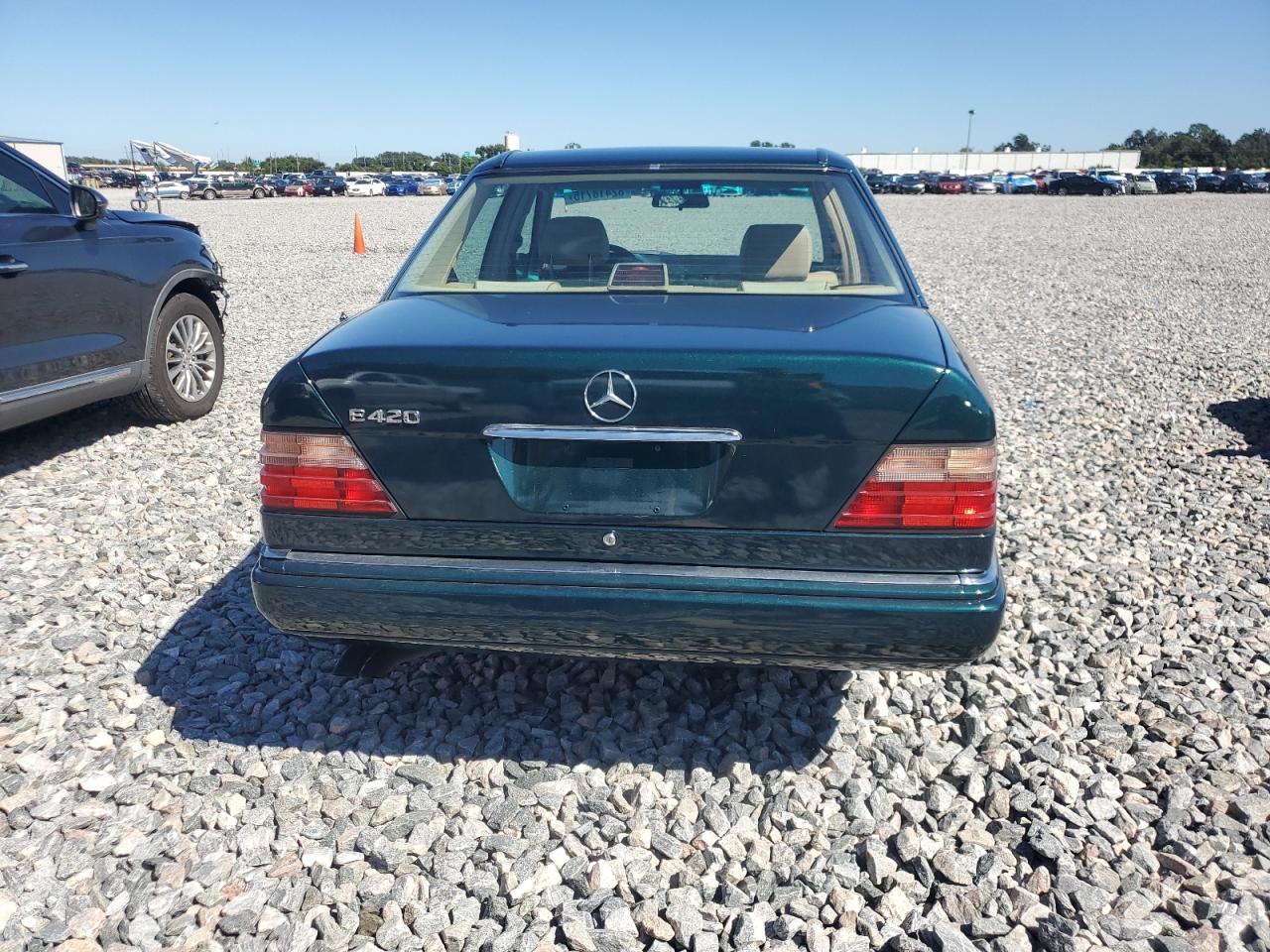 1995 Mercedes-Benz E 420 Base VIN: WDBEA34E8SC270216 Lot: 82418715