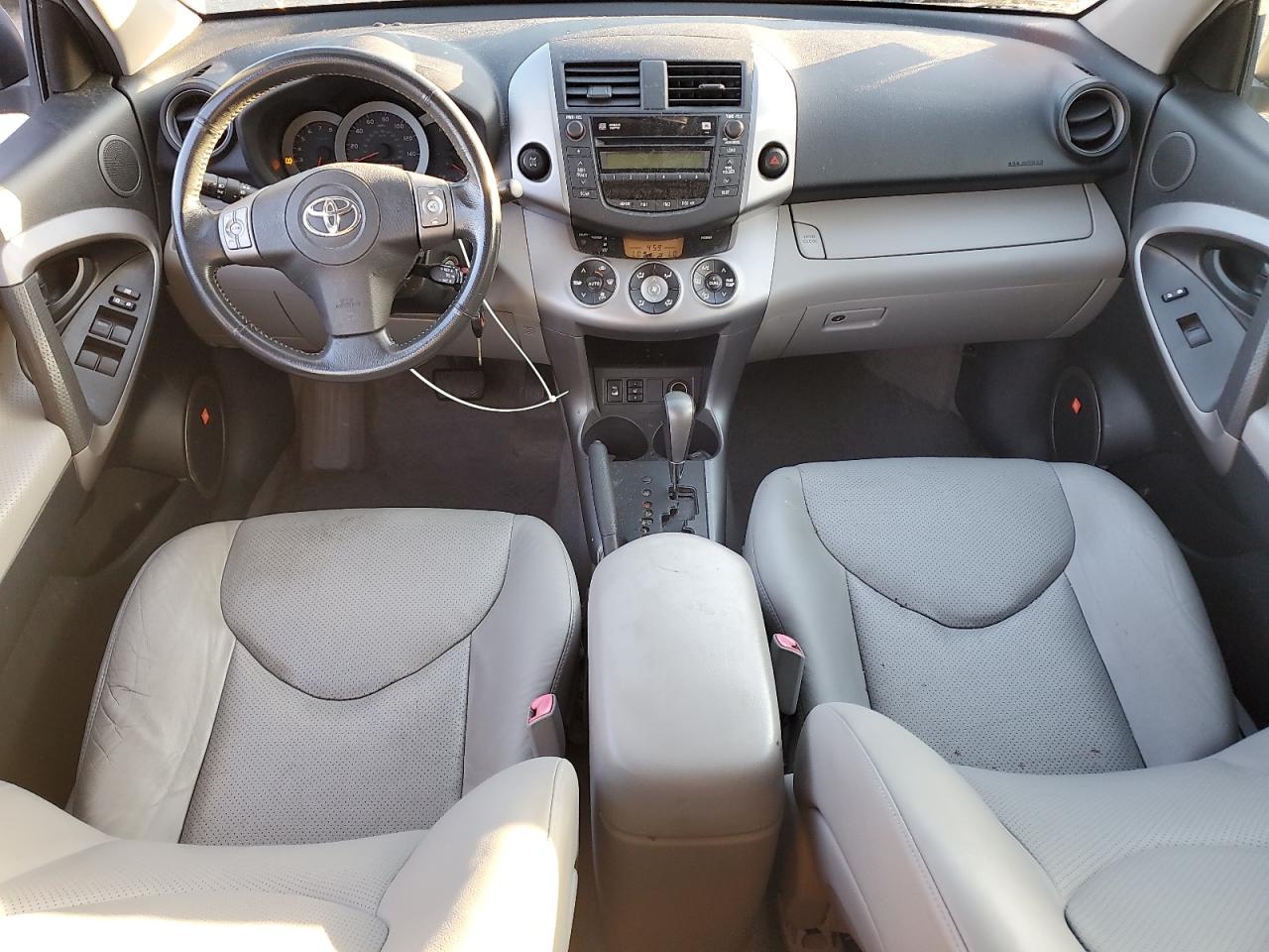 2008 Toyota Rav4 Limited VIN: JTMBK31V286033492 Lot: 82655055