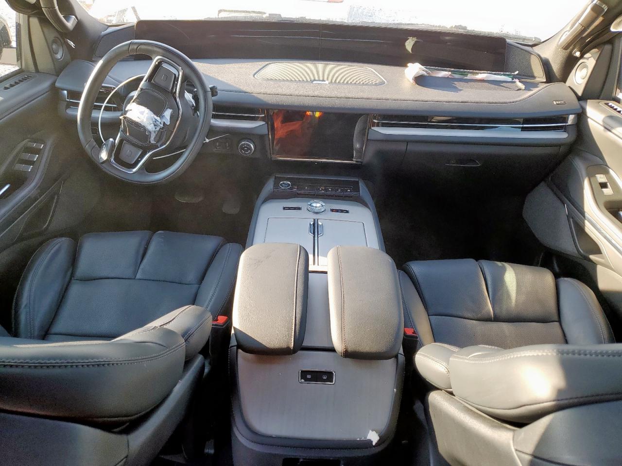 2025 Lincoln Navigator L Reserve VIN: 5LMJJ3LG4SEL03714 Lot: 86309685