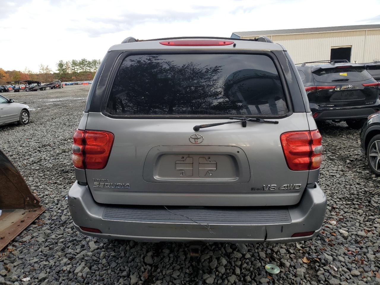 2002 Toyota Sequoia Sr5 VIN: 5TDBT44A42S060938 Lot: 89658405