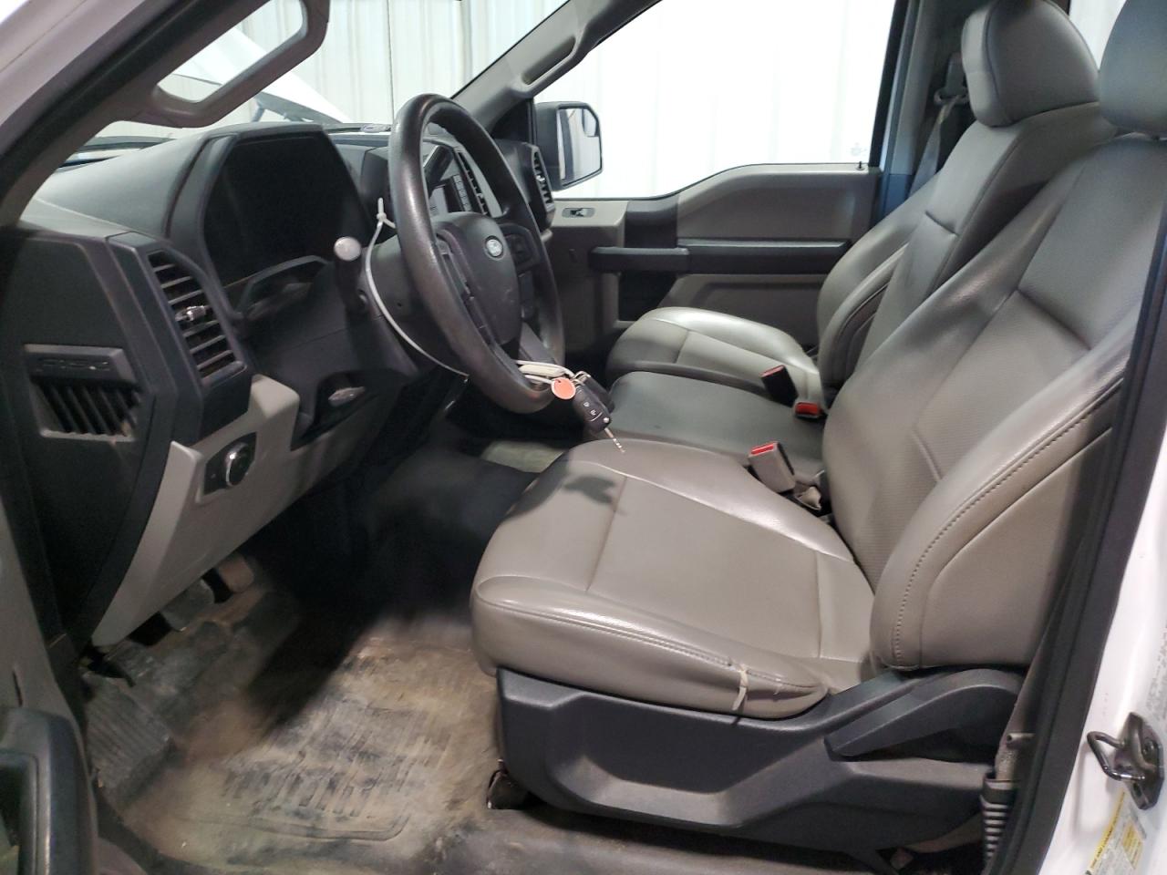 2016 Ford F150 VIN: 1FTMF1CF7GKE50183 Lot: 84981595