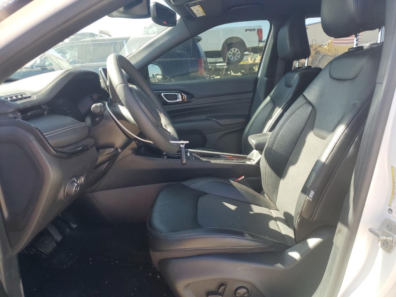 2024 Jeep Compass Latitude VIN: 3C4NJDBN8RT130188 Lot: 87007585