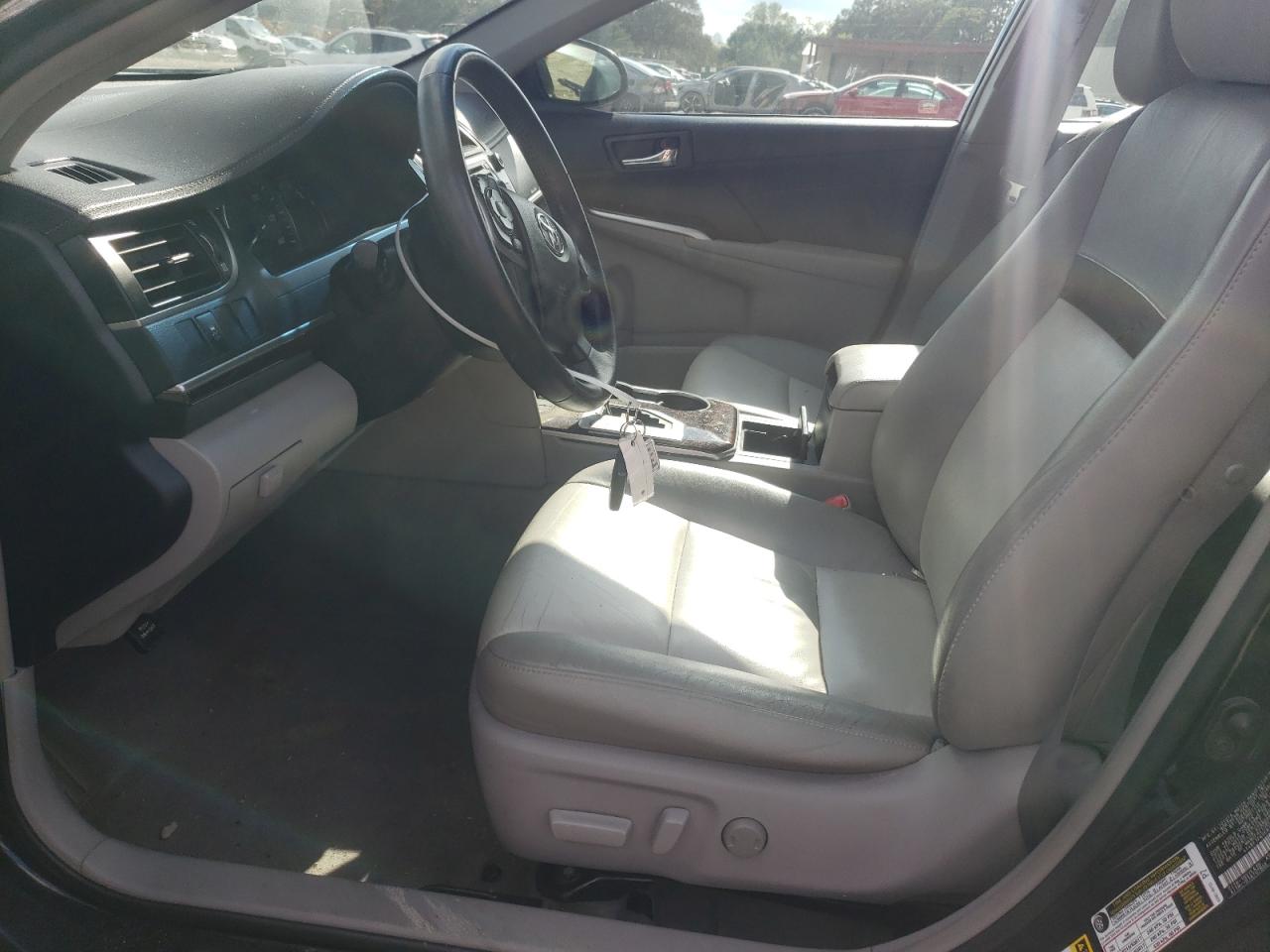 2014 Toyota Camry L VIN: 4T4BF1FK5ER360047 Lot: 81859025