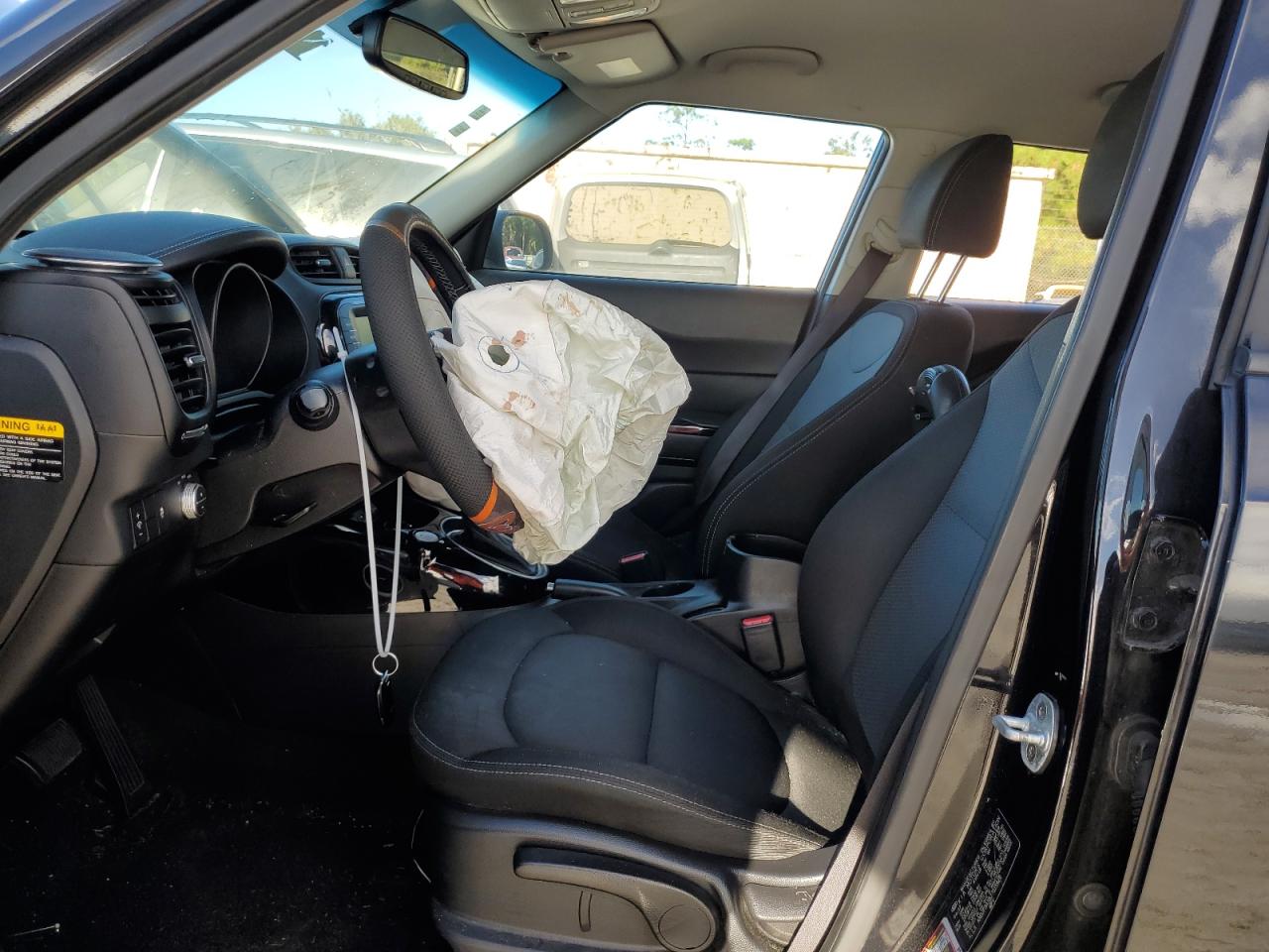 2018 Kia Soul + VIN: KNDJP3A58J7515929 Lot: 84984295