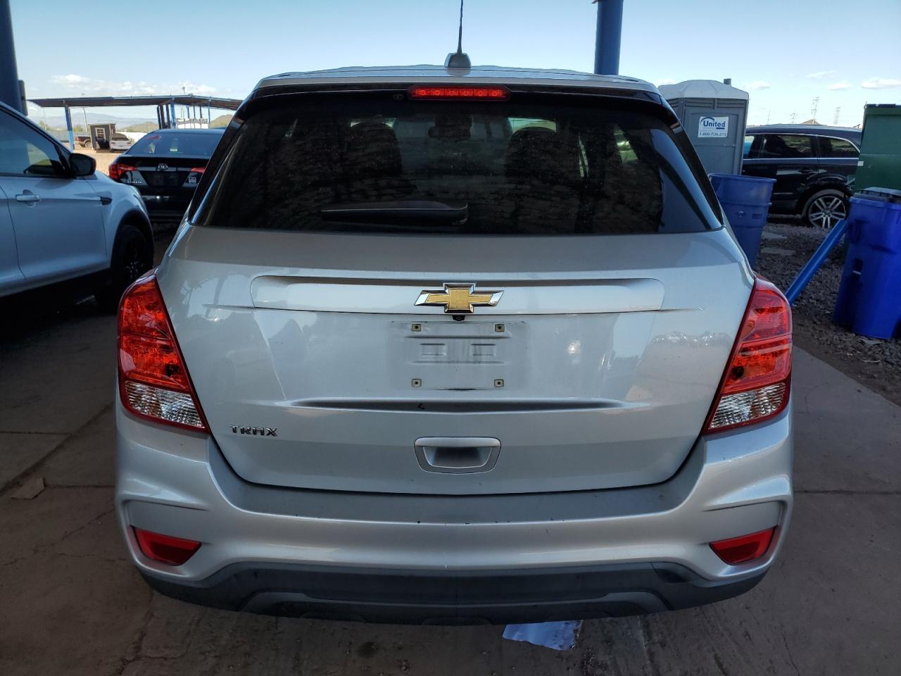 2018 Chevrolet Trax Ls VIN: 3GNCJKSB2JL228369 Lot: 82780285