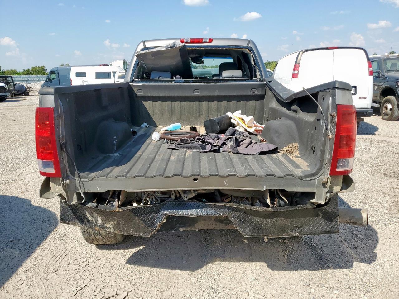2013 GMC Sierra K2500 Sle VIN: 1GT120C82DF142207 Lot: 81999125
