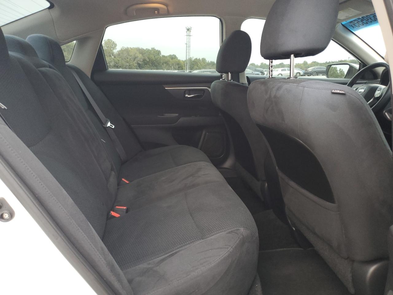 2015 Nissan Altima 2.5 VIN: 1N4AL3AP4FN312381 Lot: 85539555