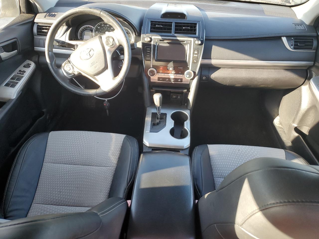 2014 Toyota Camry L VIN: 4T1BF1FK6EU823551 Lot: 86555165