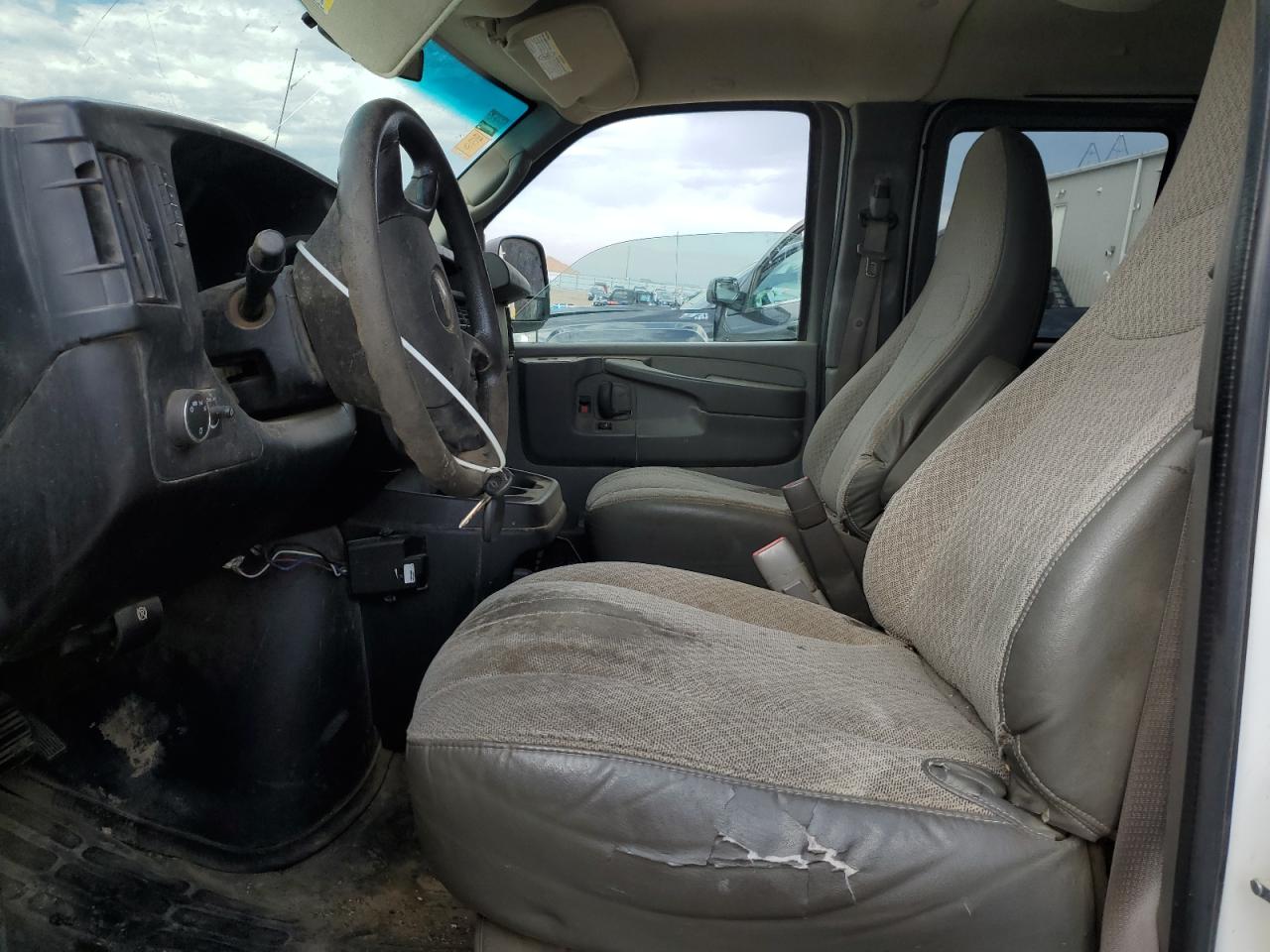 2012 Chevrolet Express G3500 Ls VIN: 1GAZGZFG8C1140624 Lot: 85881695