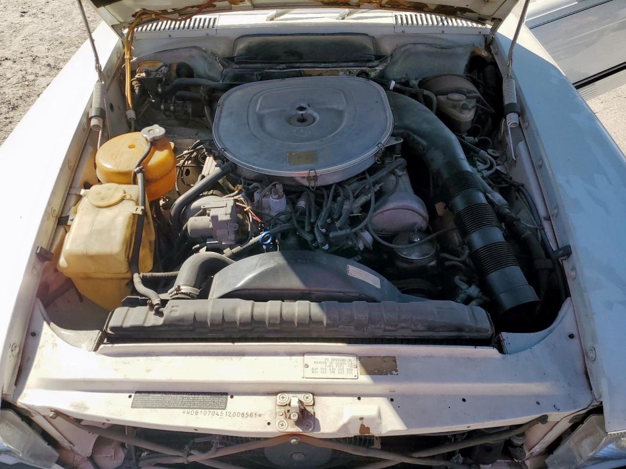 1982 Mercedes-Benz 380 Sl VIN: WDBBA45A4CB008561 Lot: 86286905