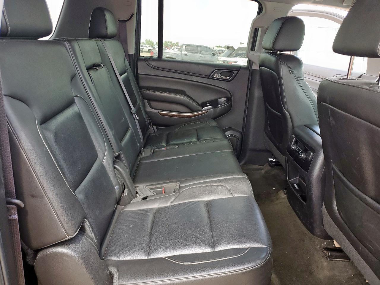 2015 Chevrolet Suburban C1500 Lt VIN: 1GNSCJKCXFR297559 Lot: 82297545