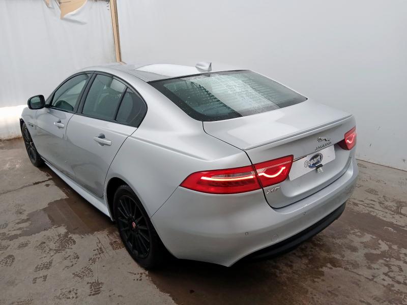 2018 JAGUAR XE R-SPORT D AUTO 