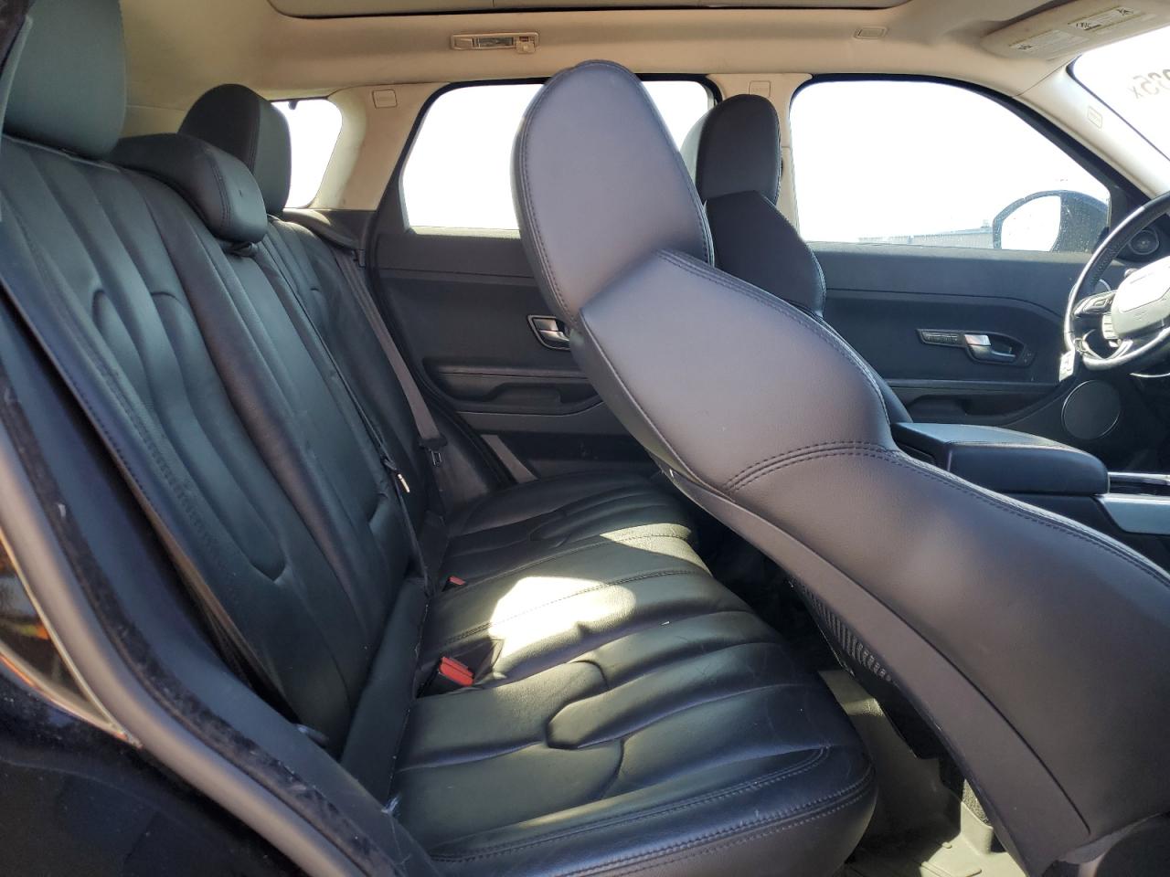 2015 Land Rover Range Rover Evoque Pure Plus VIN: SALVP2BG7FH058388 Lot: 89672035