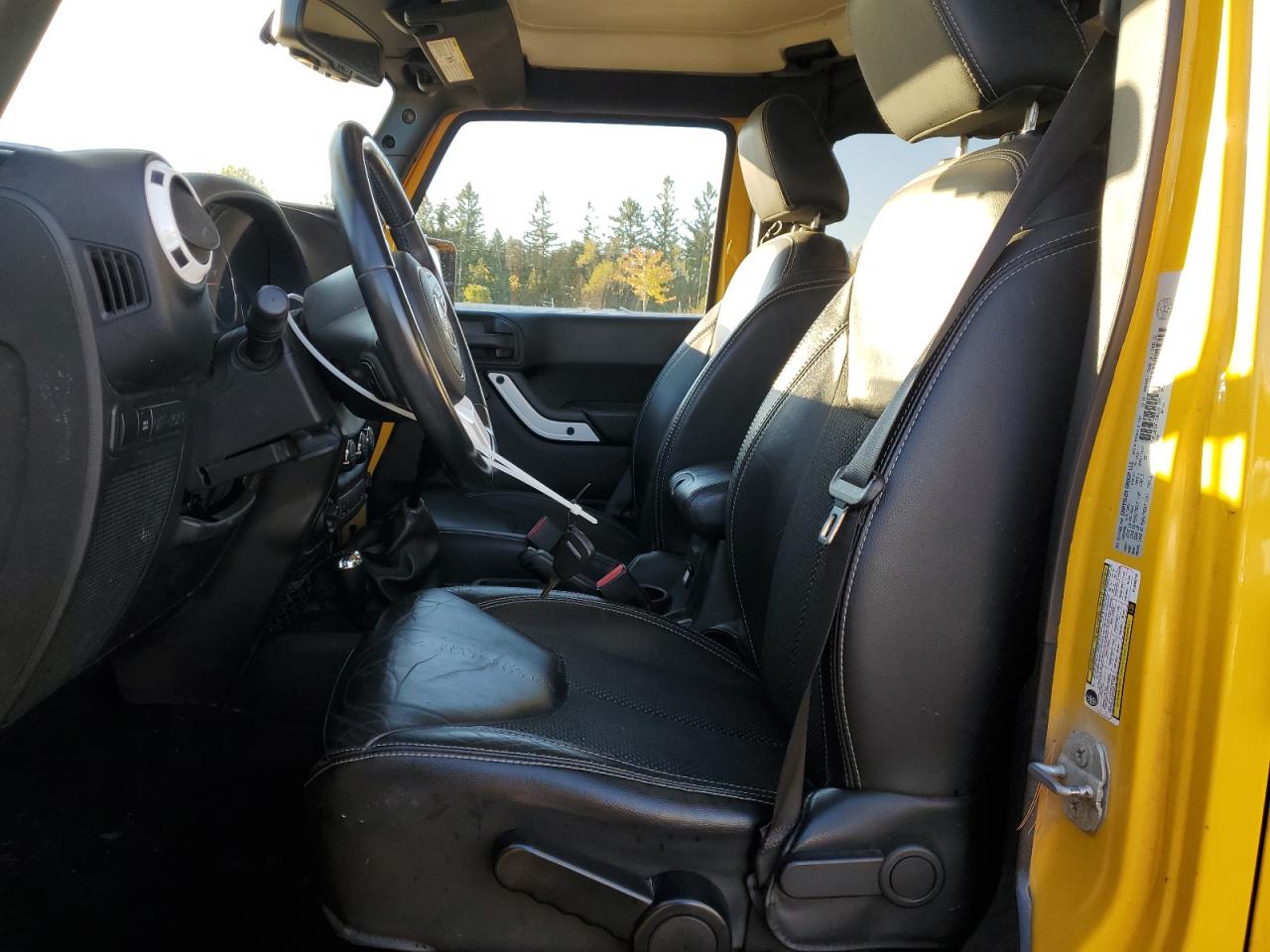 2015 Jeep Wrangler Unlimited Sahara VIN: 1C4BJWEGXFL596210 Lot: 85480025