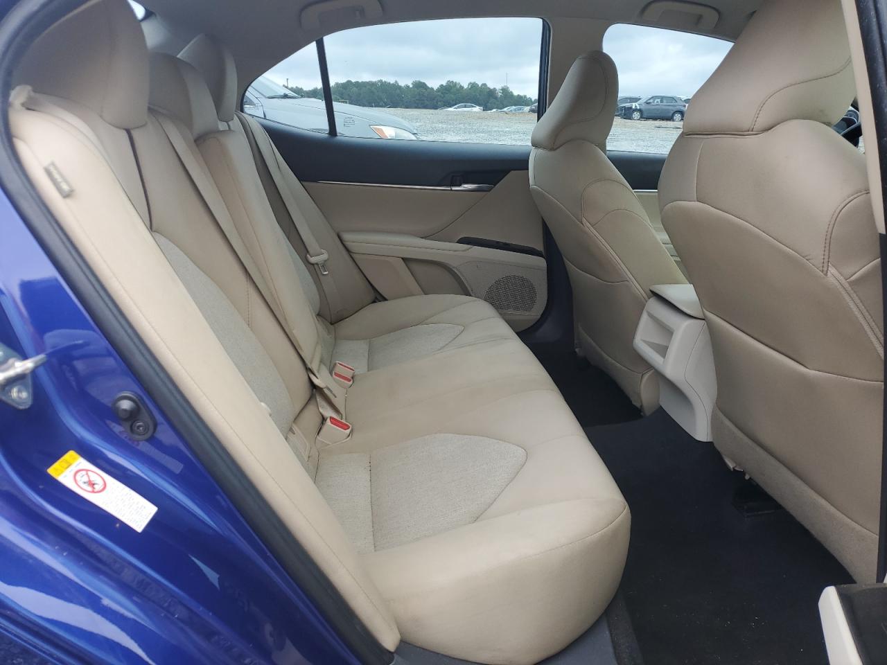 2018 Toyota Camry L VIN: 4T1B11HK8JU586728 Lot: 85079455