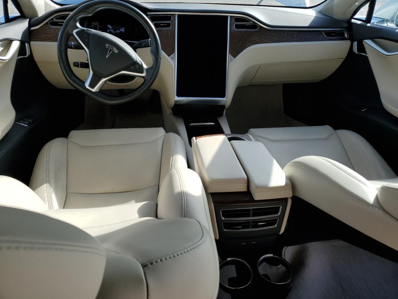 2017 Tesl Model S 75D VIN: 5YJSA1E20HF218801 Lot: 90690205