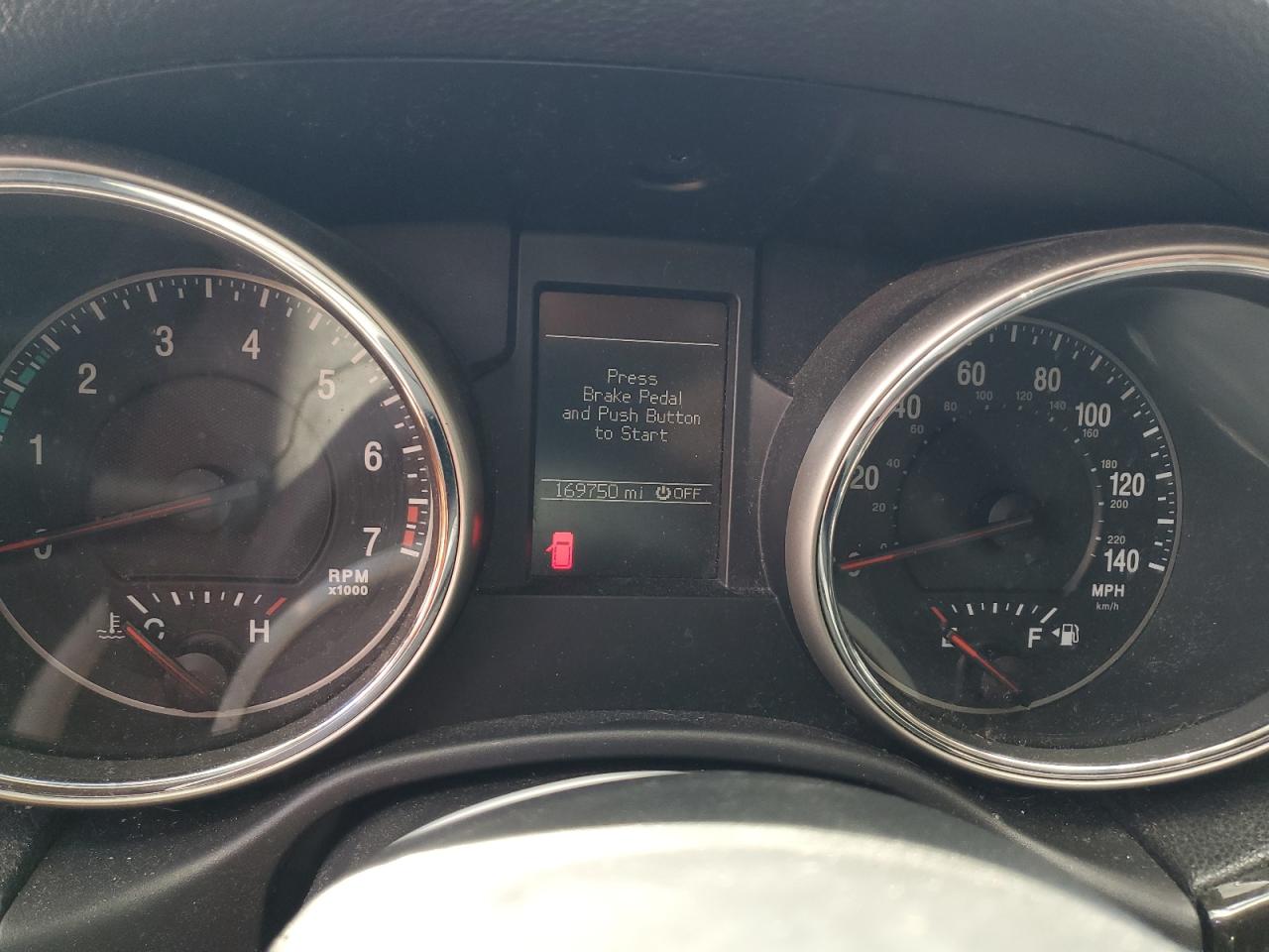 2011 Jeep Grand Cherokee Laredo VIN: 1J4RR4GG4BC523590 Lot: 82415945