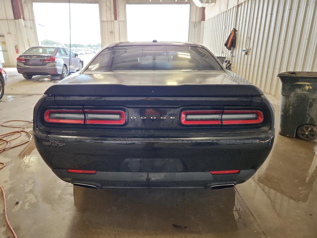 2016 Dodge Challenger Sxt VIN: 2C3CDZAG3GH275552 Lot: 85590805