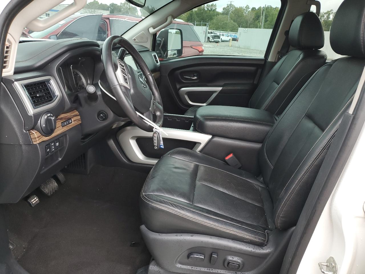 2018 Nissan Titan Sv VIN: 1N6AA1E54JN546653 Lot: 84766825