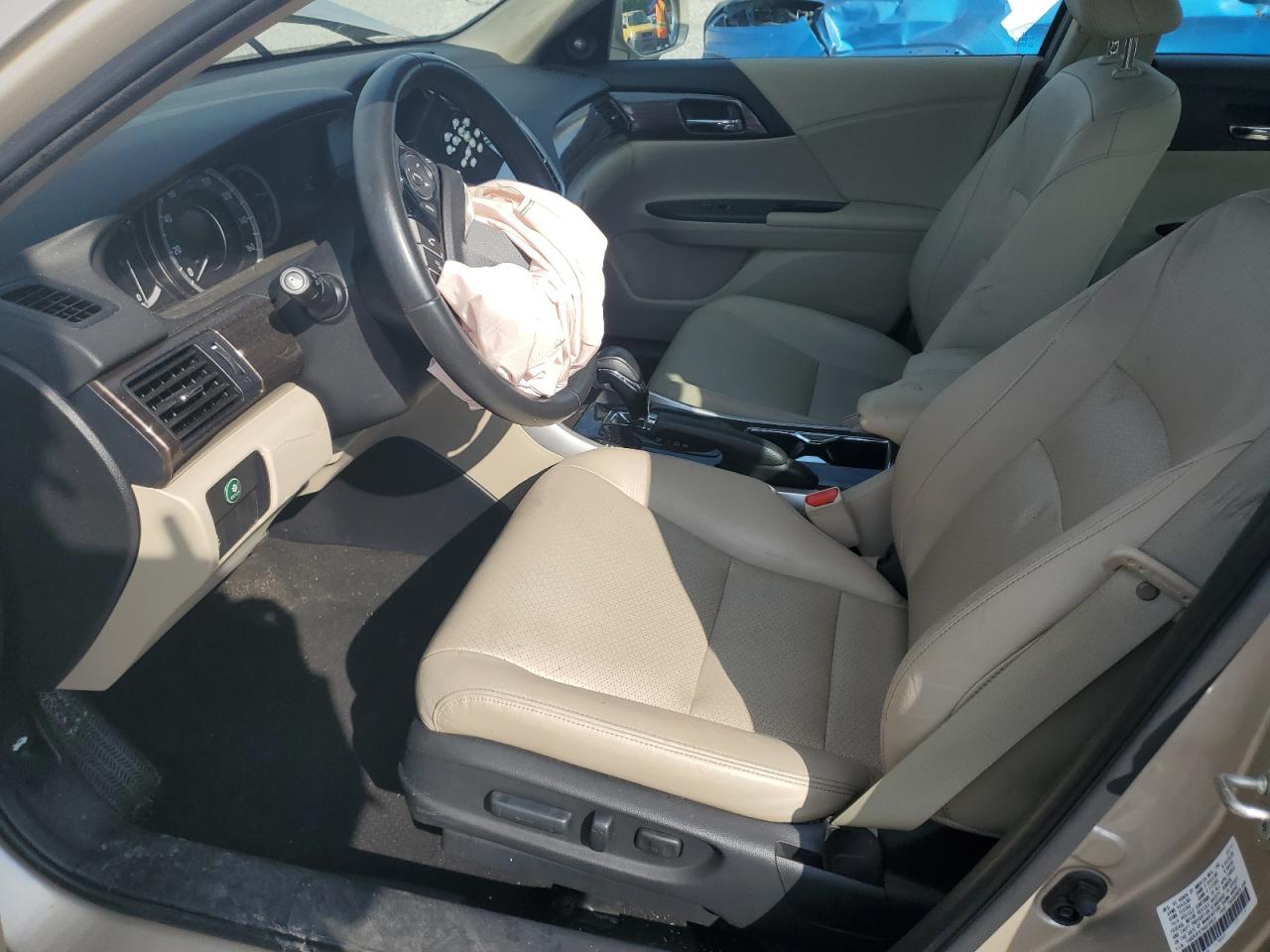 2017 Honda Accord Exl VIN: 1HGCR3F87HA029603 Lot: 82331405