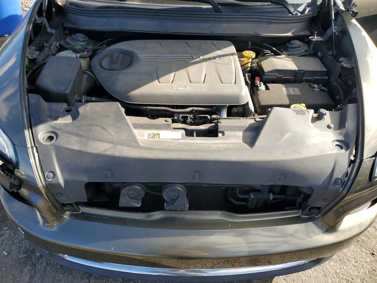 2015 Jeep Cherokee Limited VIN: 1C4PJMDS2FW649402 Lot: 89918225