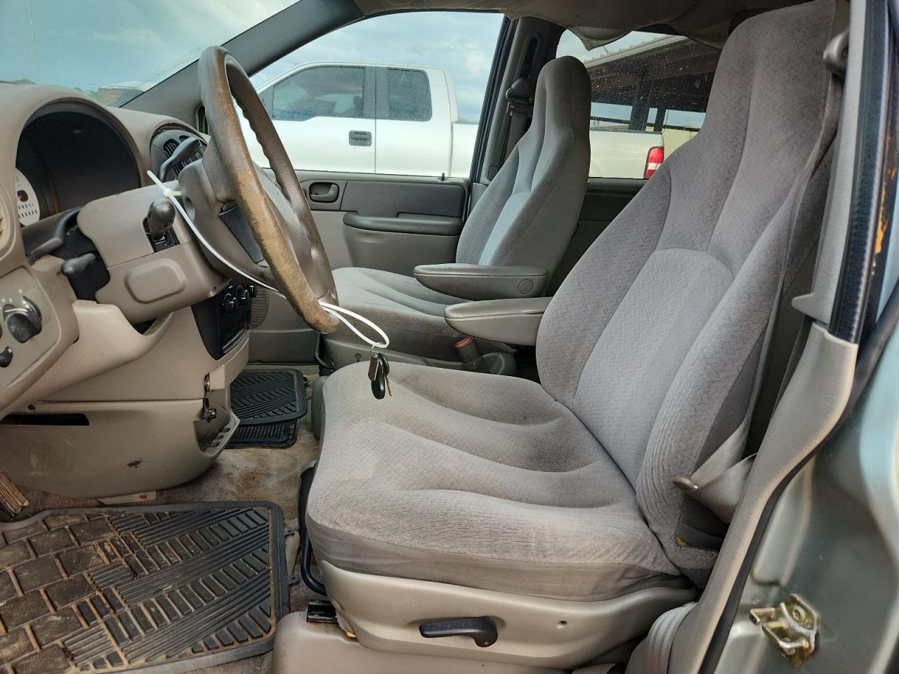 2003 Dodge Caravan Se VIN: 1D4GP25393B216997 Lot: 84296345