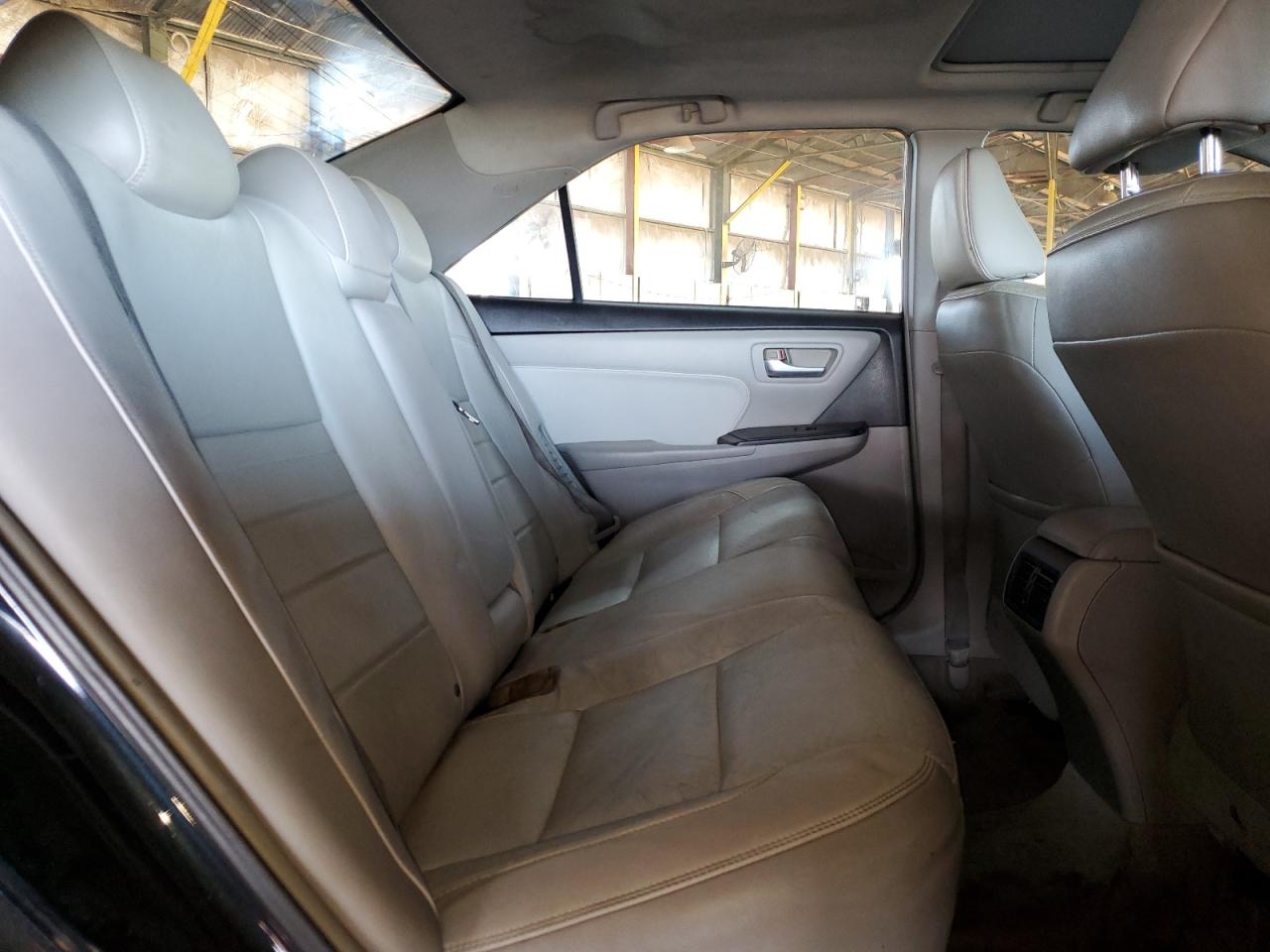 2015 Toyota Camry Hybrid VIN: 4T1BD1FK2FU168604 Lot: 85318585
